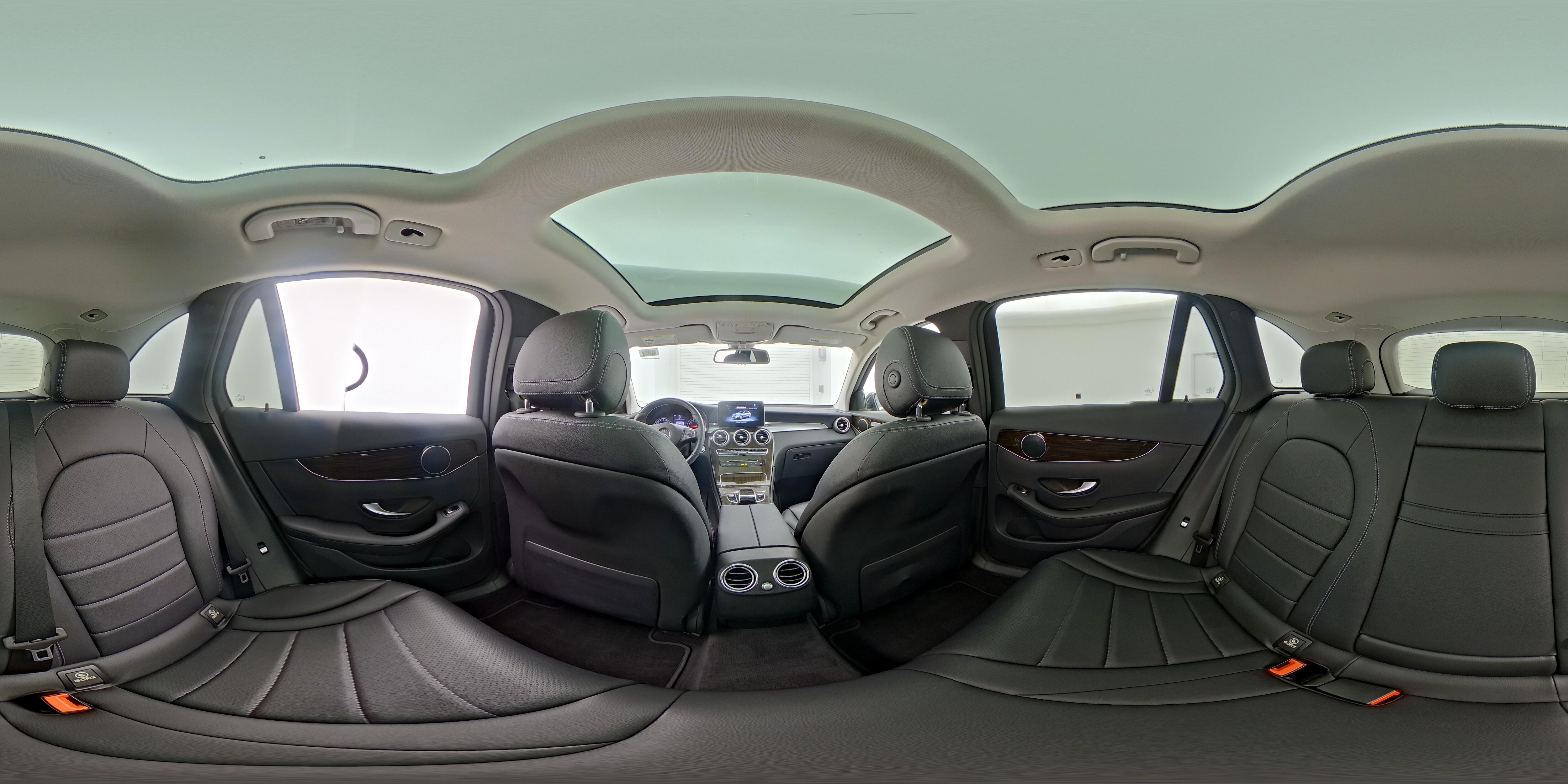2016 Mercedes-Benz GLC GLC300 - Photo 29