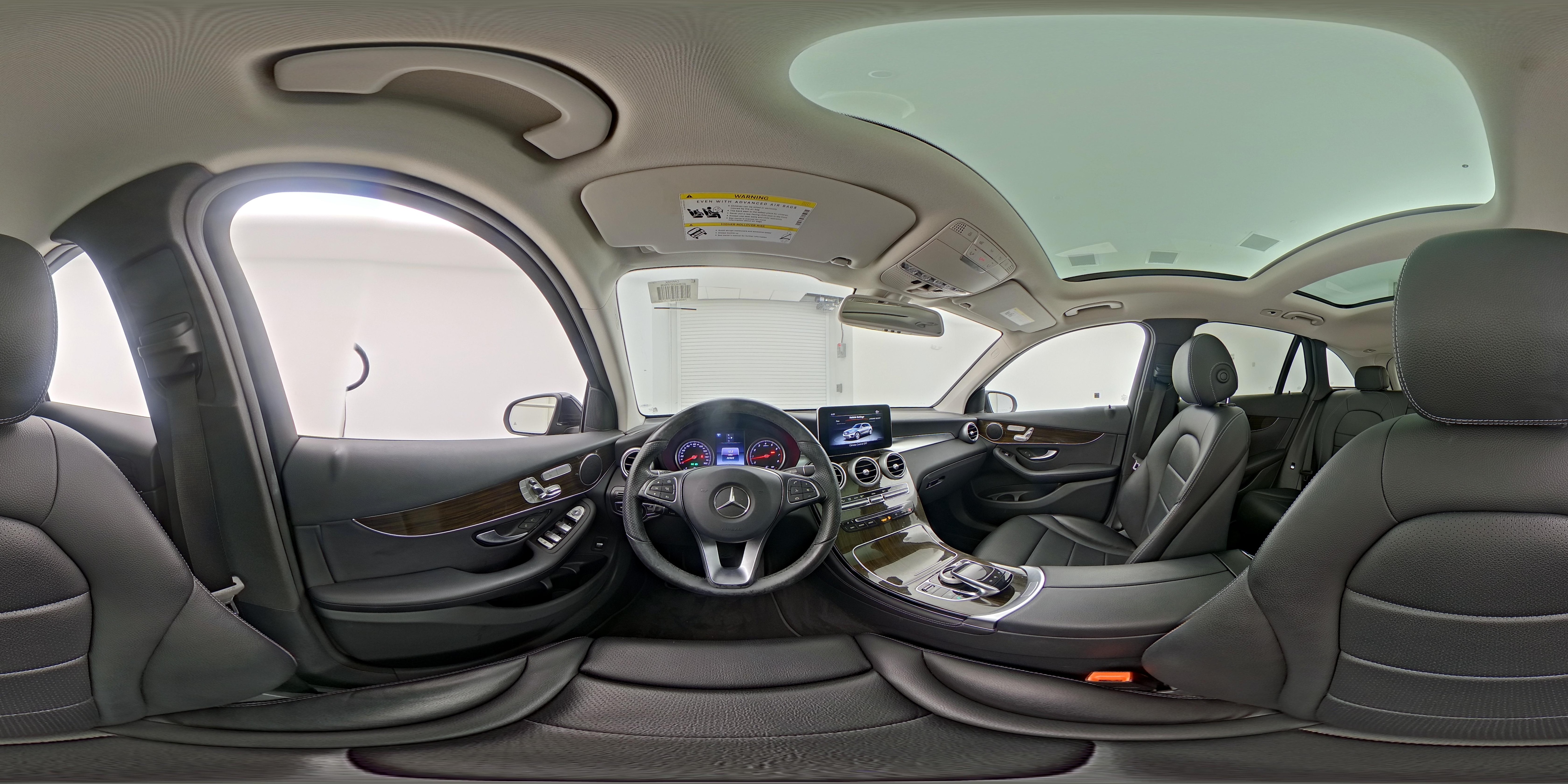 2016 Mercedes-Benz GLC GLC300 - Photo 30