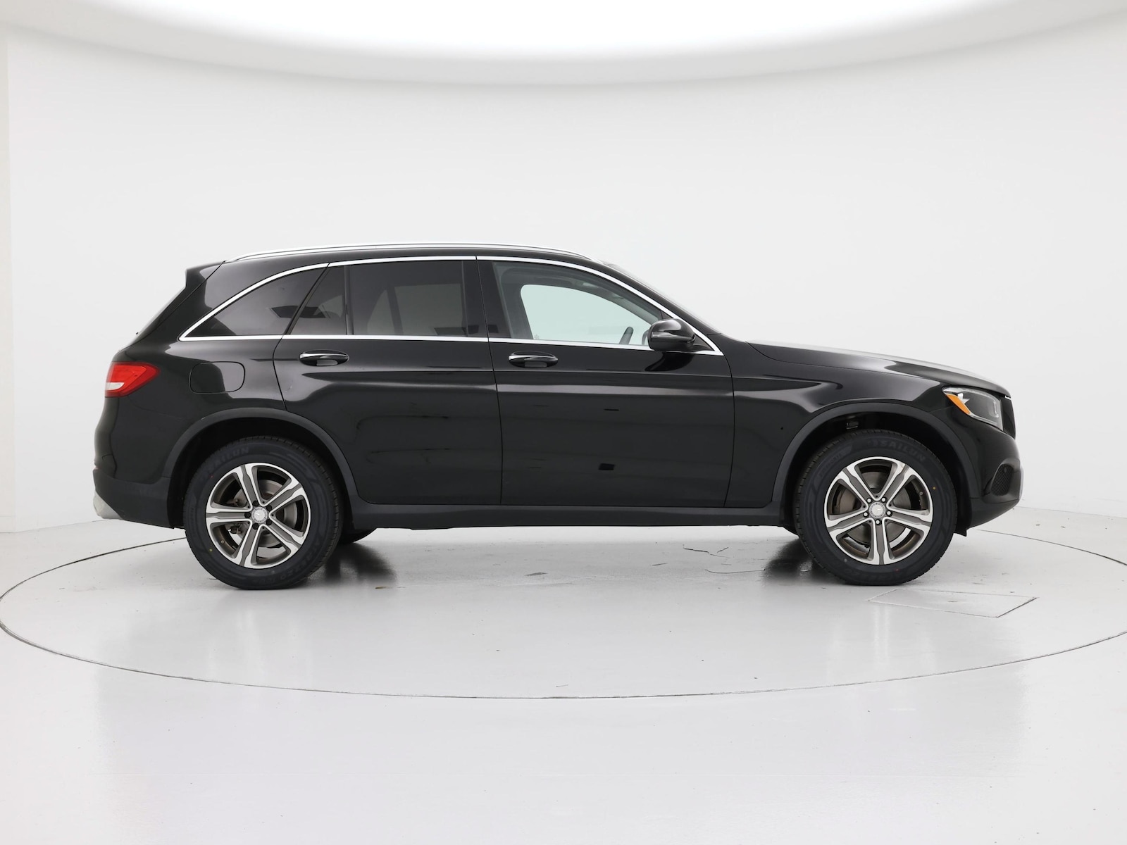 2016 Mercedes-Benz GLC GLC300 - Photo 8