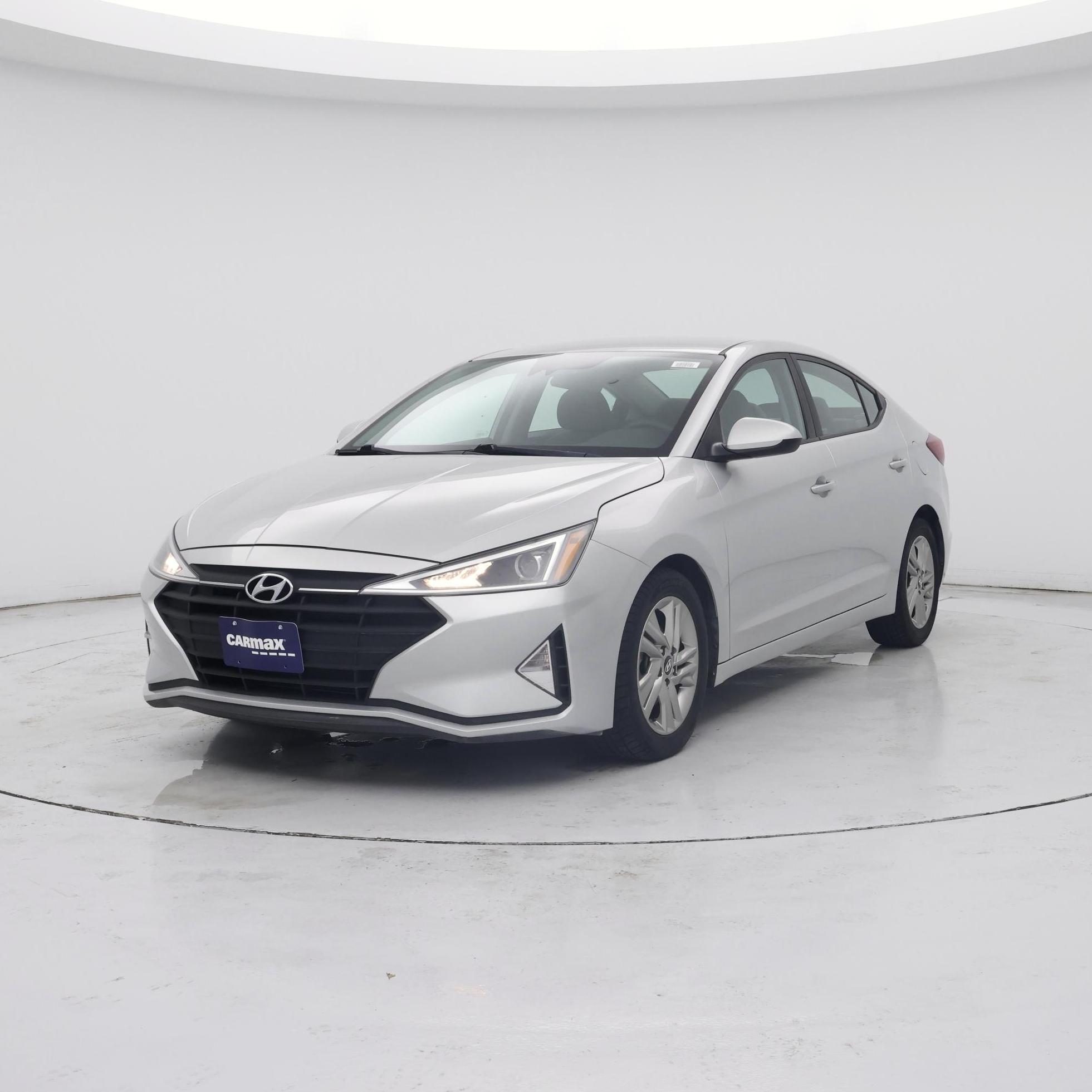 Thumbnail: 2019 Hyundai Elantra - 4