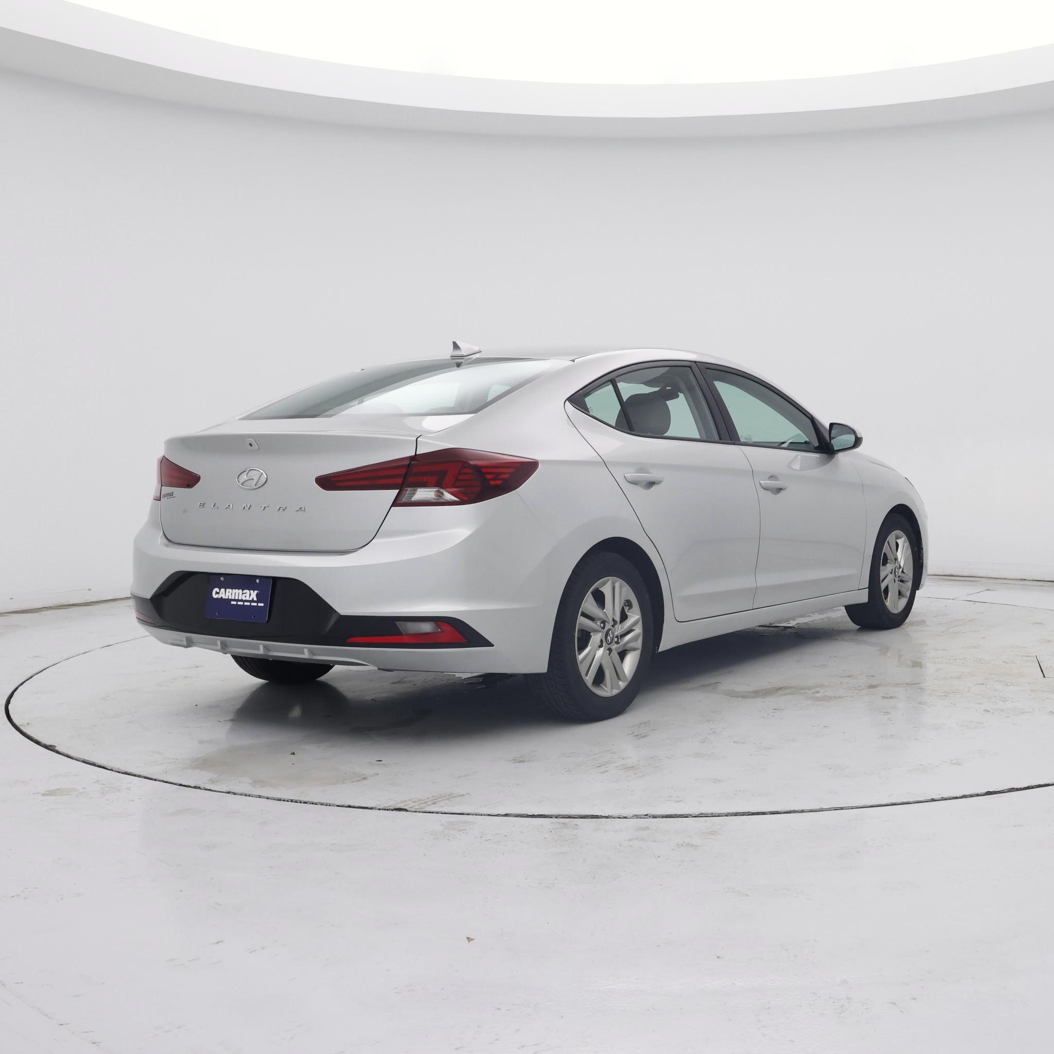 Thumbnail: 2019 Hyundai Elantra - 8
