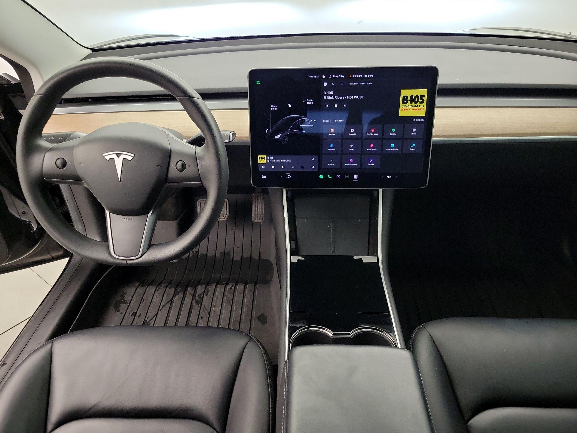 Thumbnail: 2020 Tesla Model 3 - 9