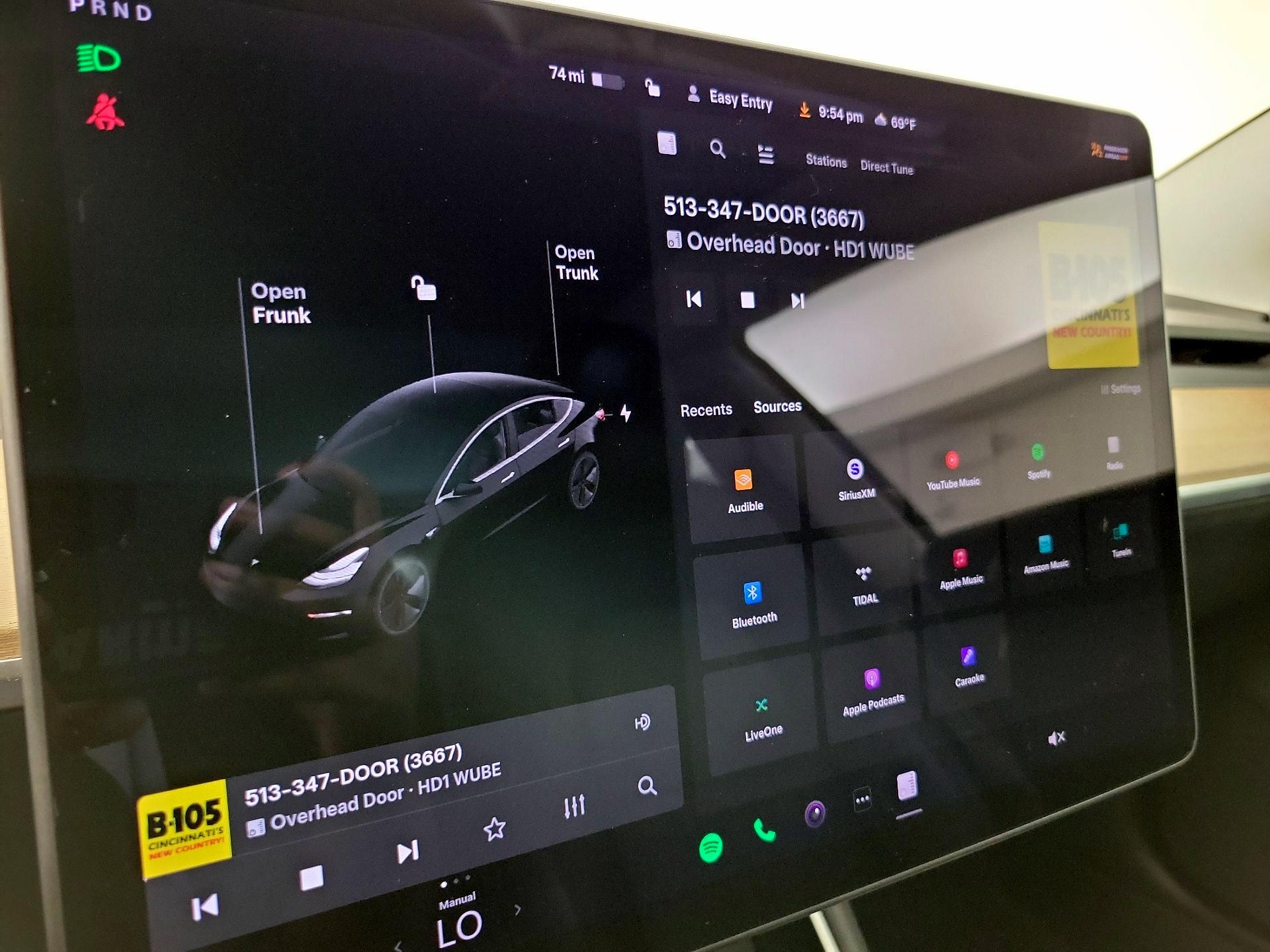Thumbnail: 2020 Tesla Model 3 - 15