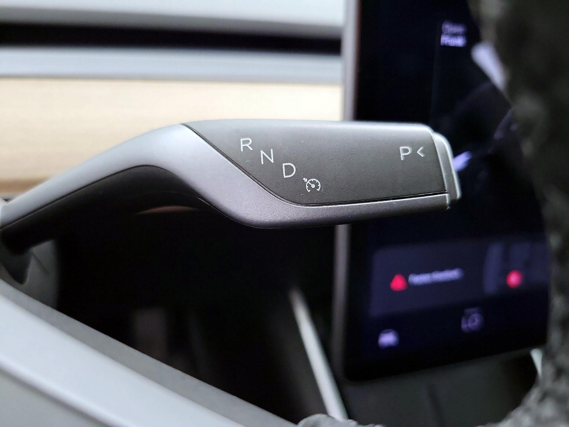 Thumbnail: 2020 Tesla Model 3 - 17