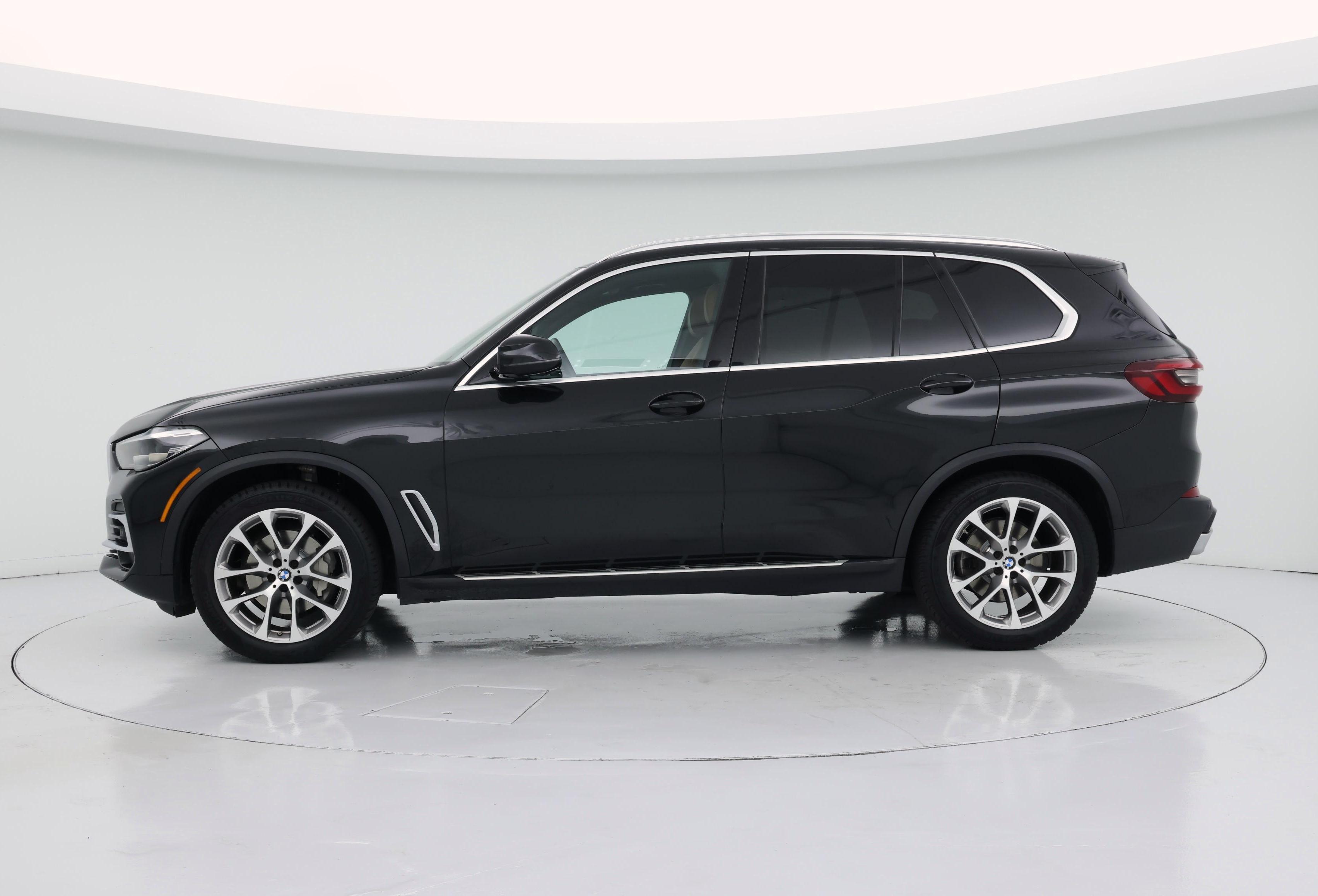 Thumbnail: 2023 BMW X5 - 3