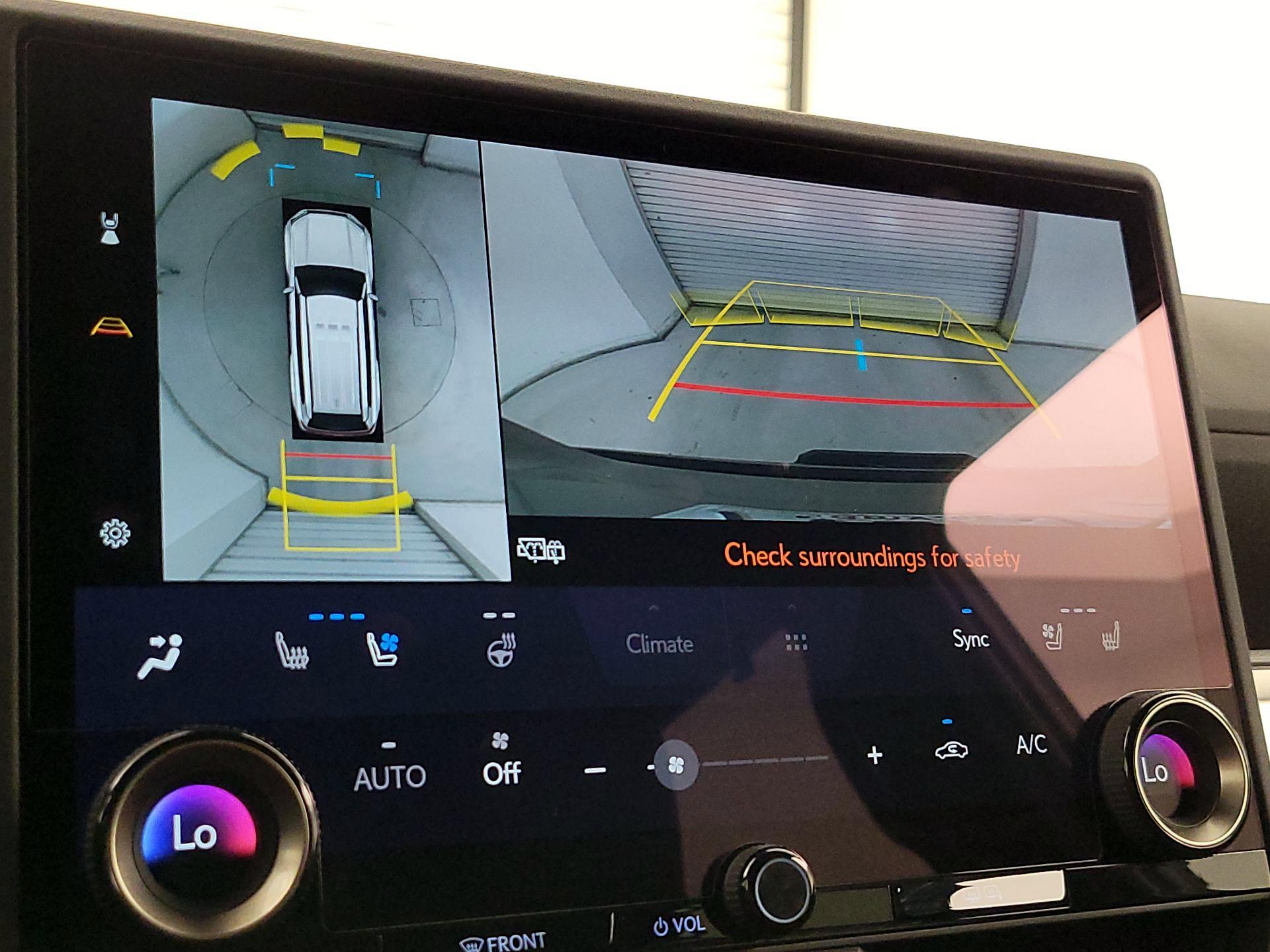 Thumbnail: 2025 Lexus GX - 14