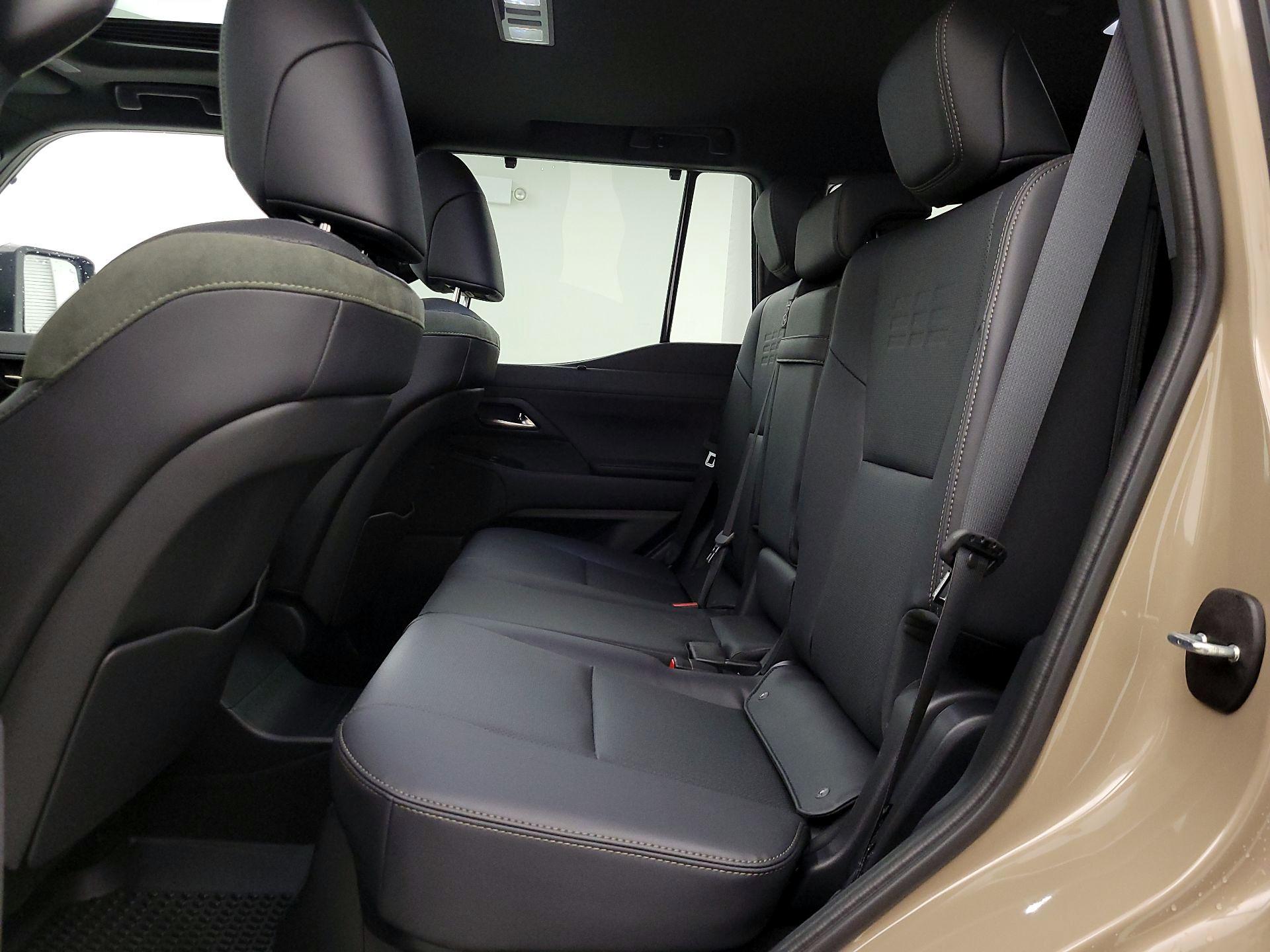 Thumbnail: 2025 Lexus GX - 20