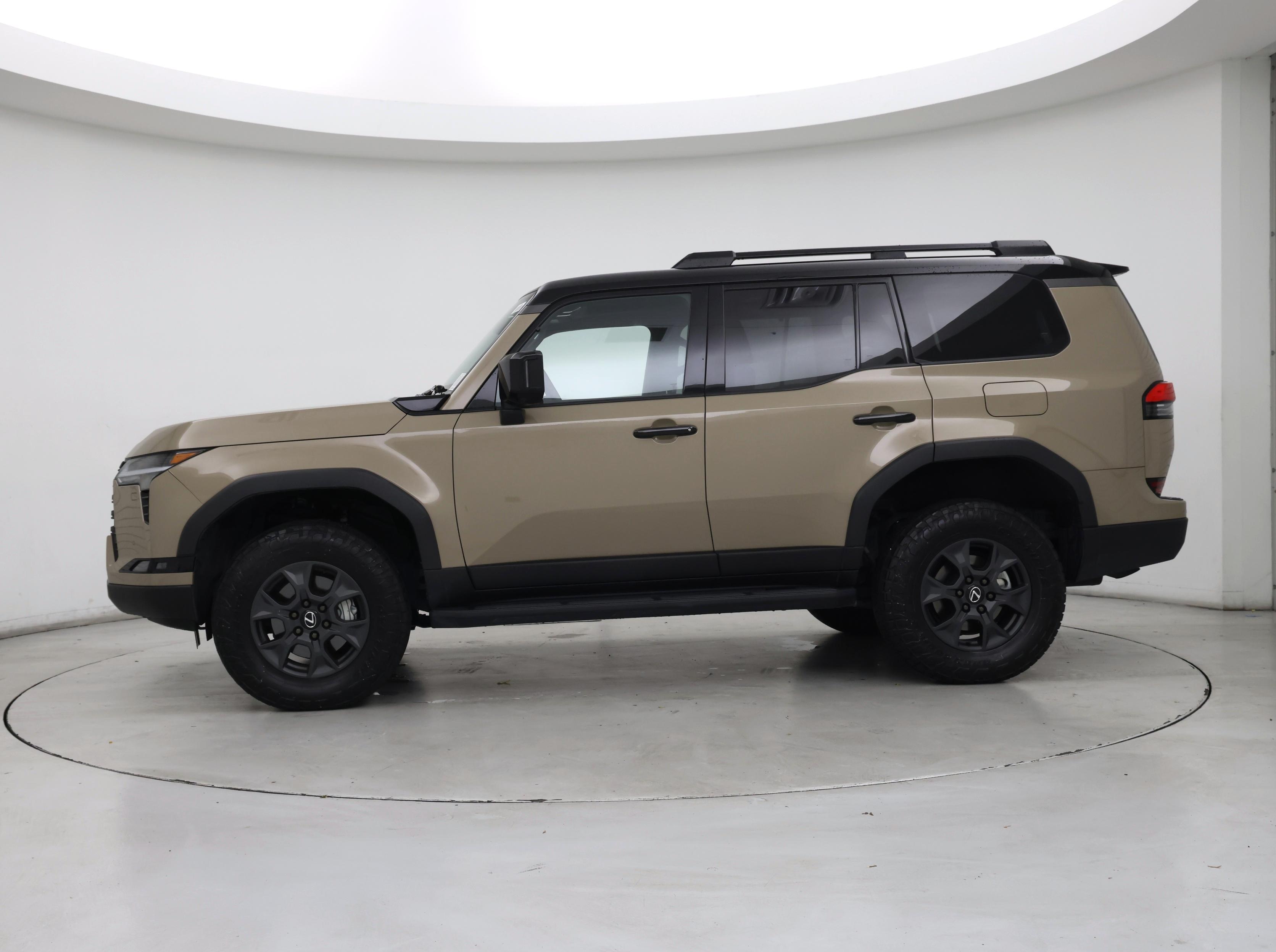 Thumbnail: 2025 Lexus GX - 3
