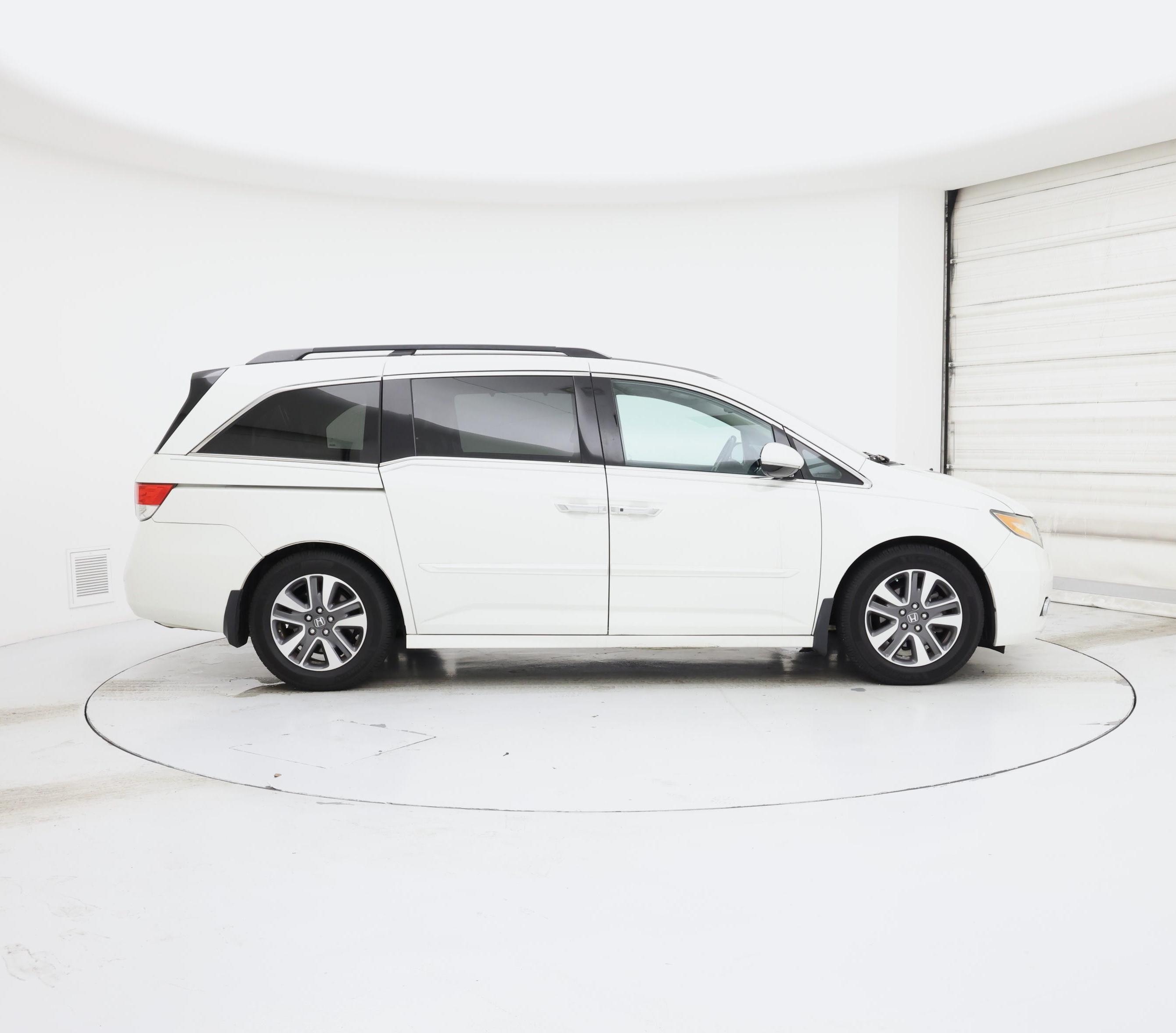 Thumbnail: 2014 Honda Odyssey - 7
