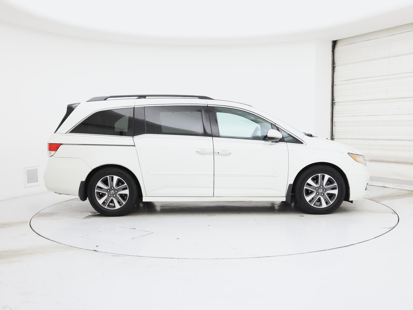 2014 Honda Odyssey Touring - Photo 8