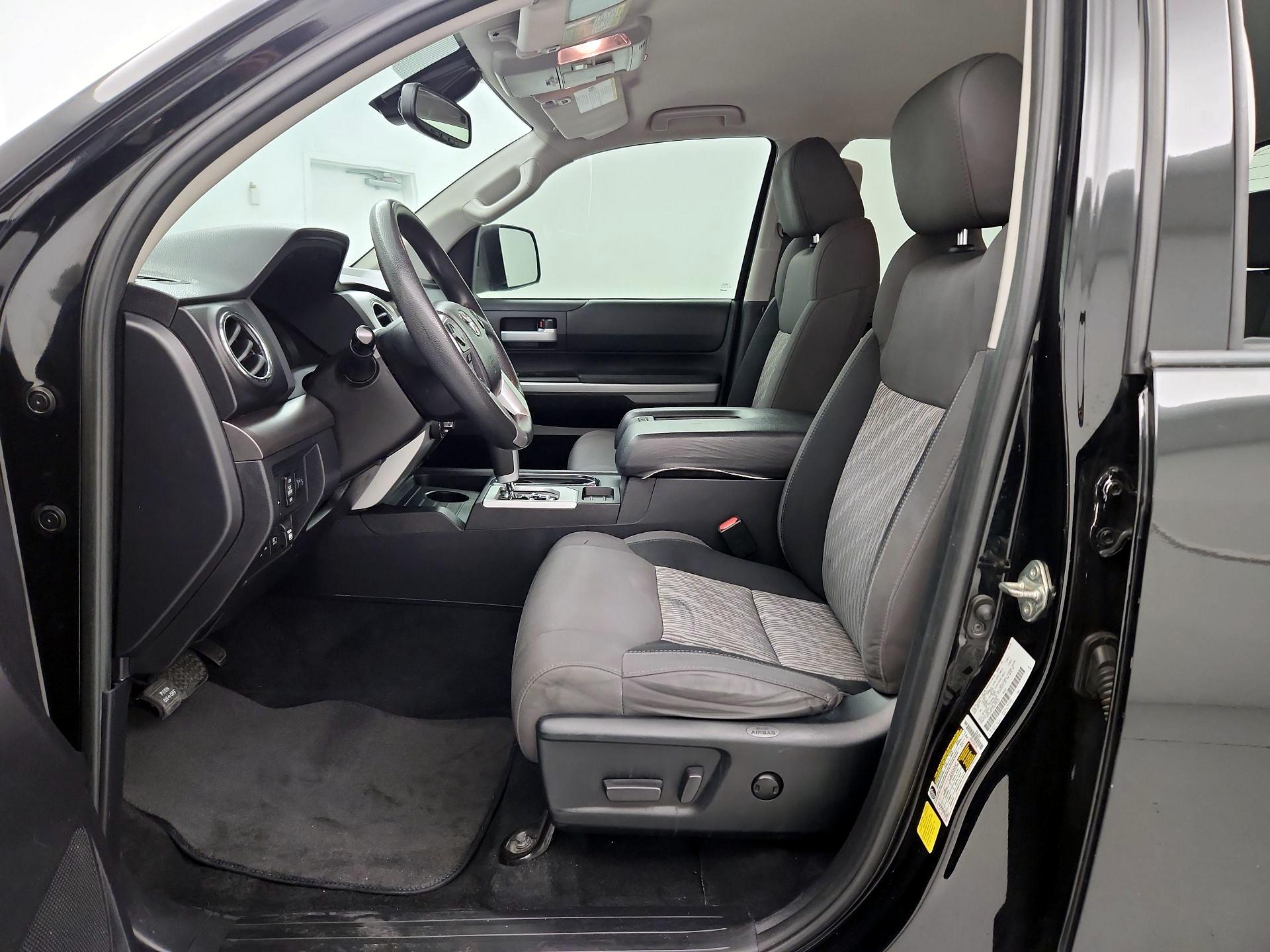 Thumbnail: 2021 Toyota Tundra - 11