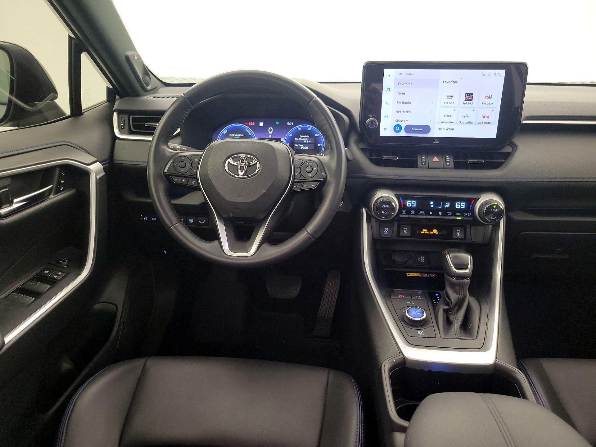 Thumbnail: 2024 Toyota RAV4 - 10