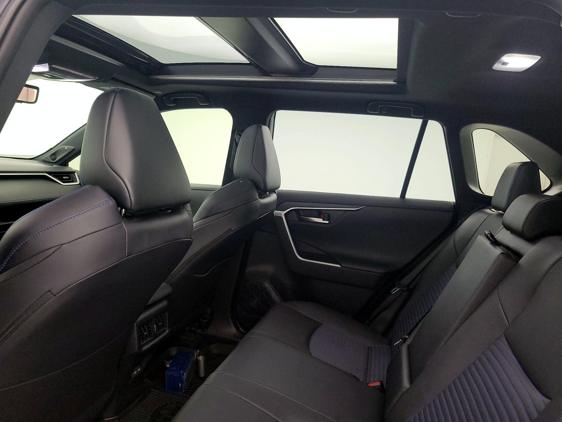 Thumbnail: 2024 Toyota RAV4 - 19