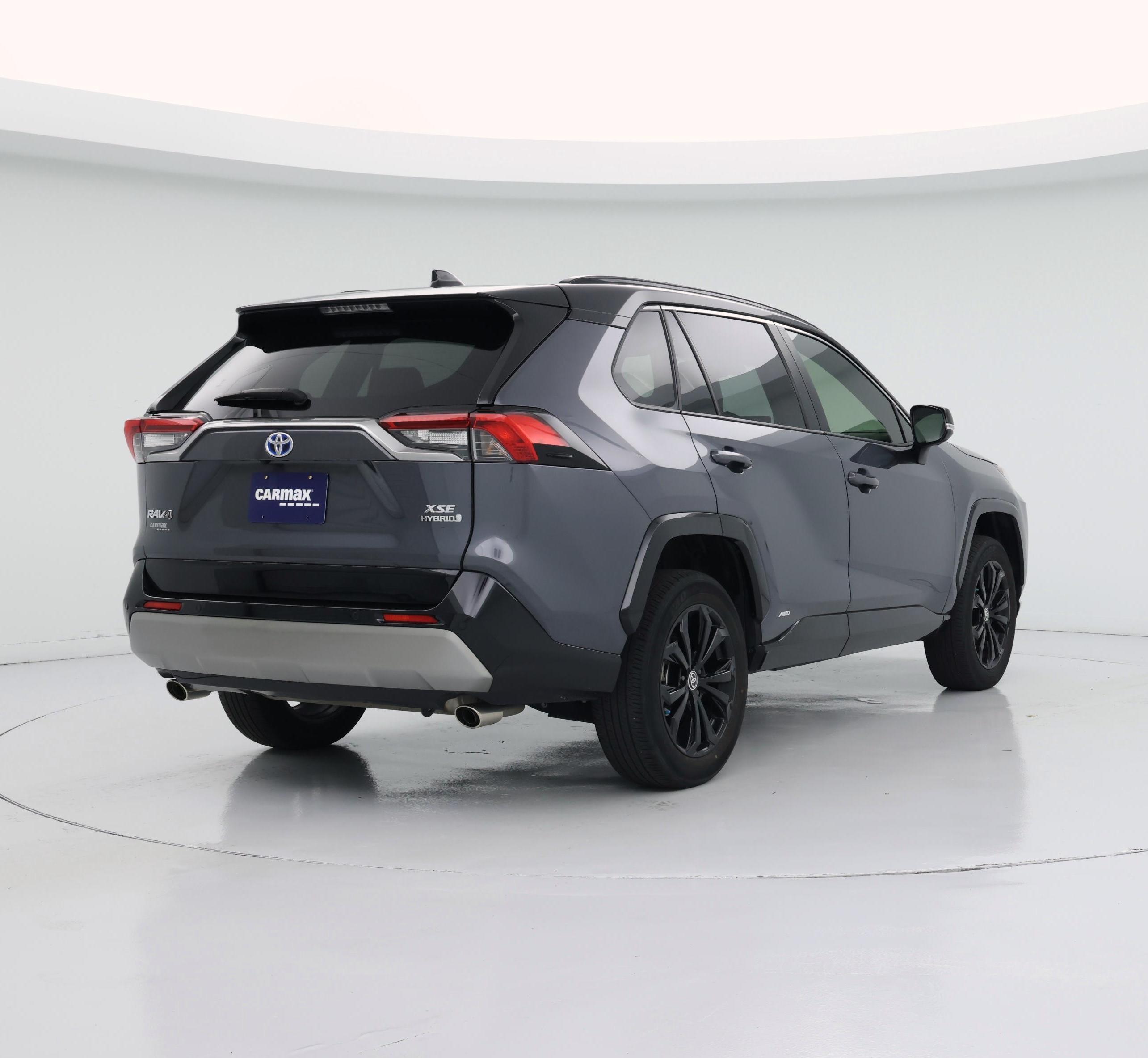 Thumbnail: 2024 Toyota RAV4 - 8