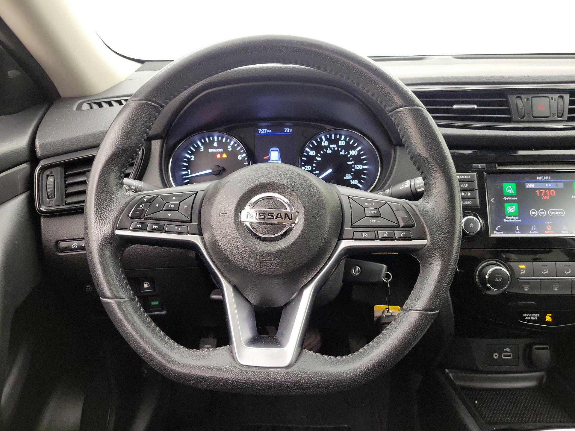 Thumbnail: 2019 Nissan Rogue - 10