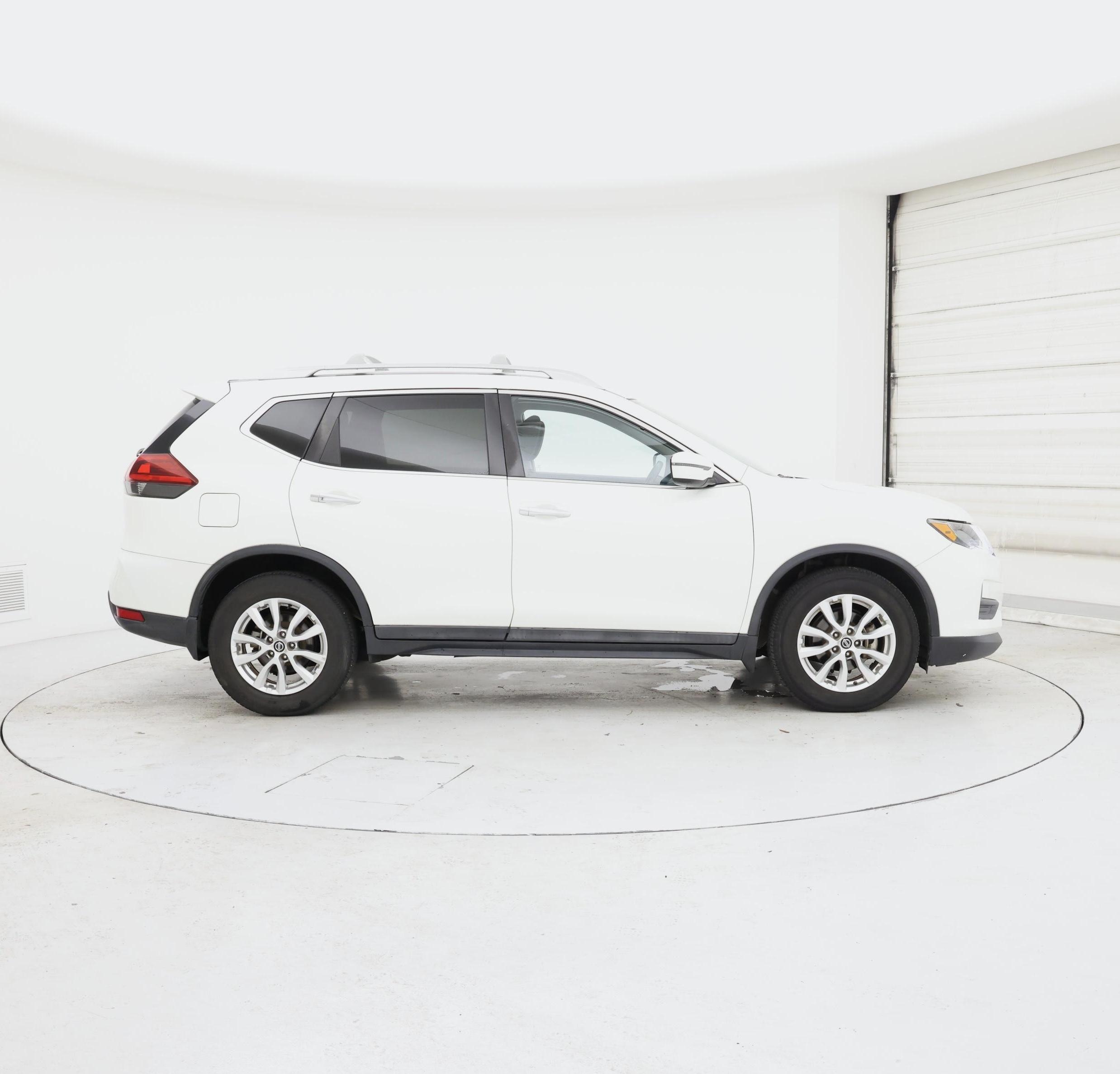Thumbnail: 2019 Nissan Rogue - 7