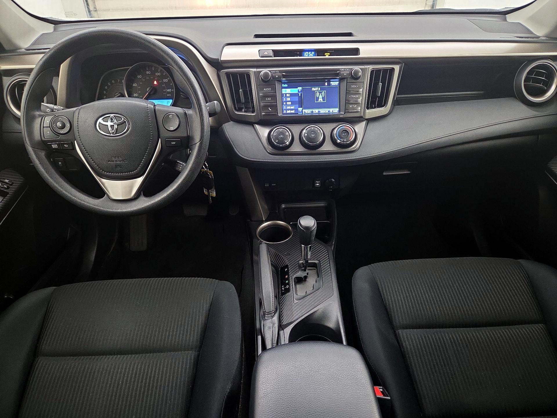 Thumbnail: 2014 Toyota RAV4 - 9