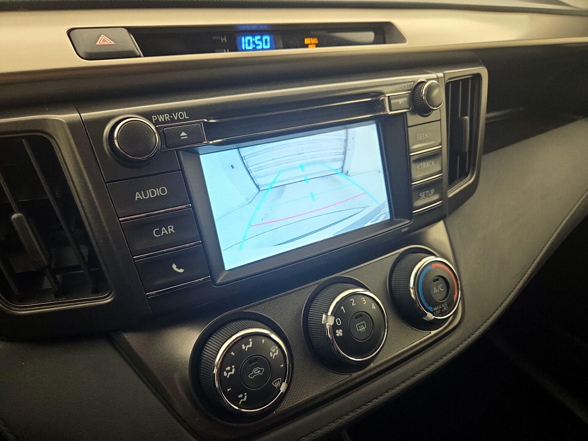 Thumbnail: 2014 Toyota RAV4 - 14