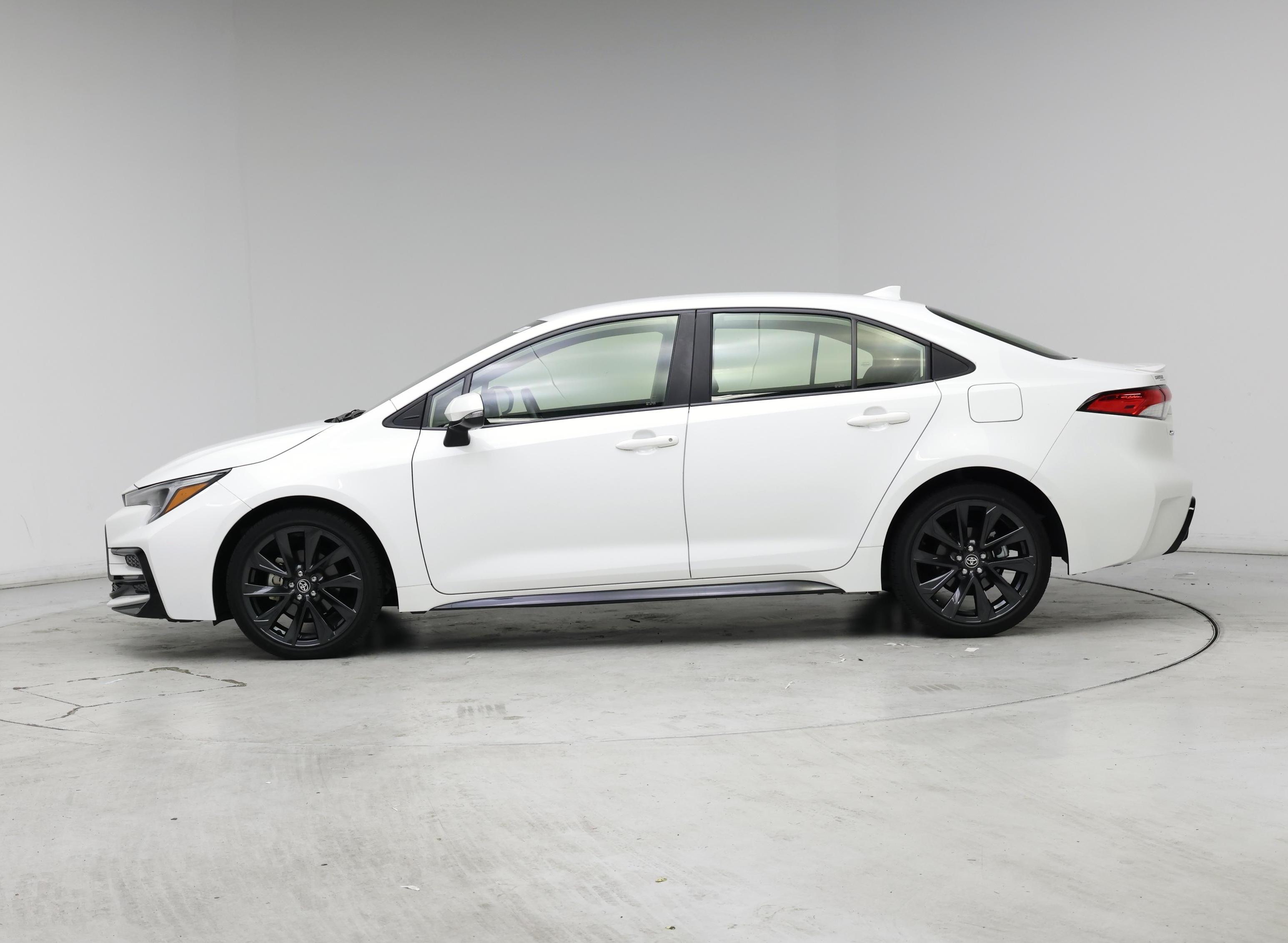 Thumbnail: 2023 Toyota Corolla - 3