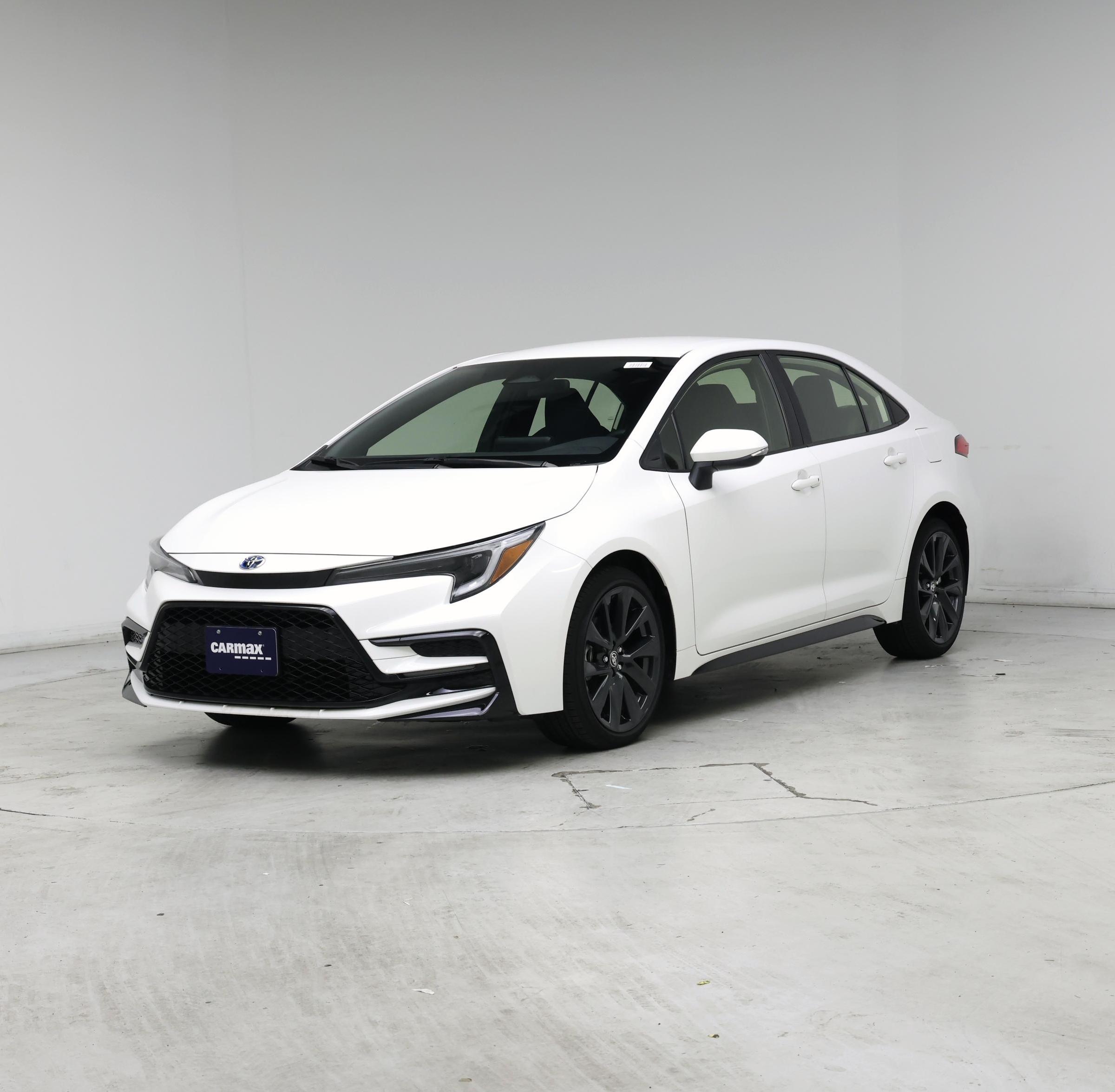 Thumbnail: 2023 Toyota Corolla - 4