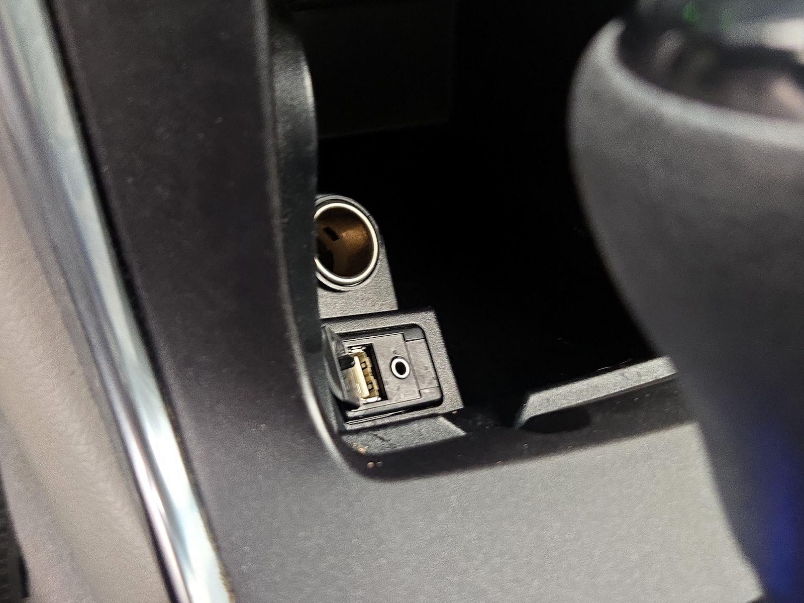 2015 Toyota Camry LE - Photo 19
