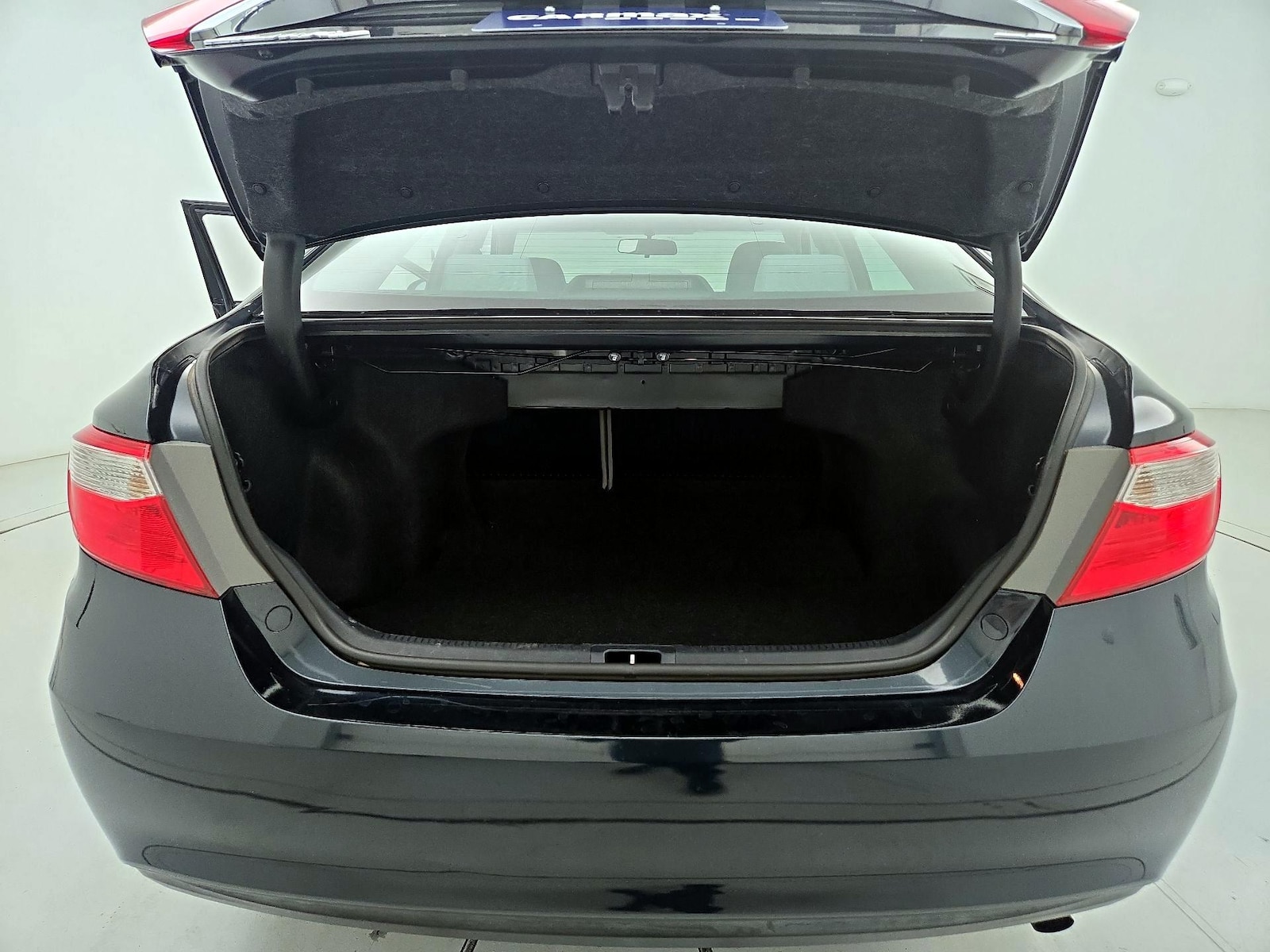 2015 Toyota Camry LE - Photo 21