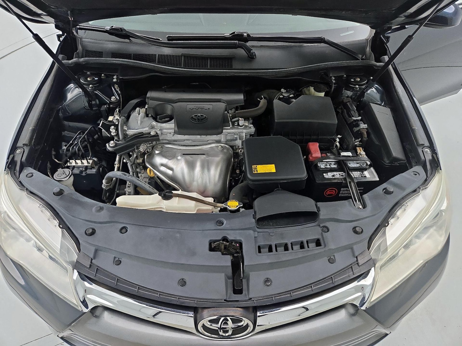 2015 Toyota Camry LE - Photo 22