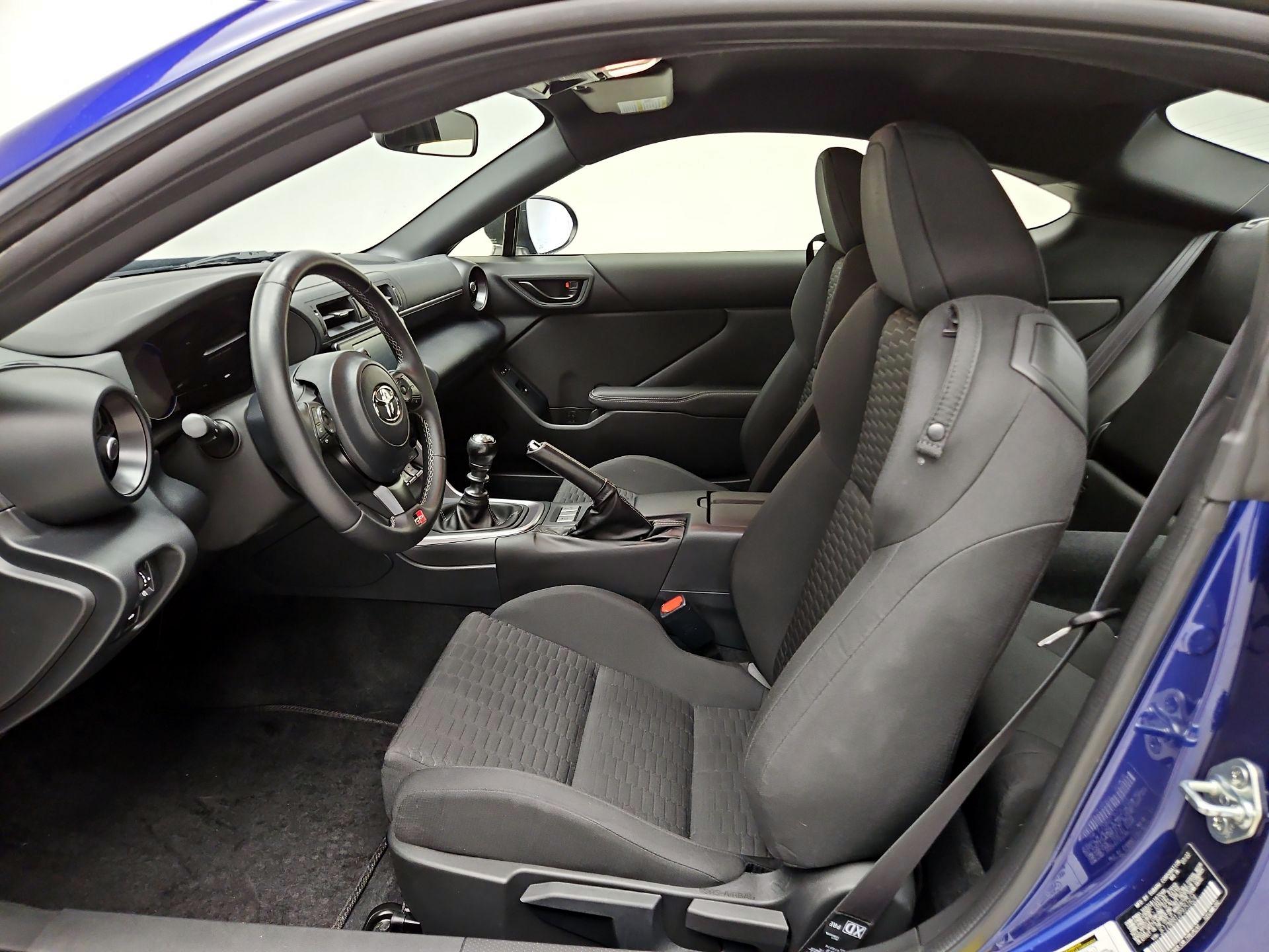 Thumbnail: 2023 Toyota GR86 - 11