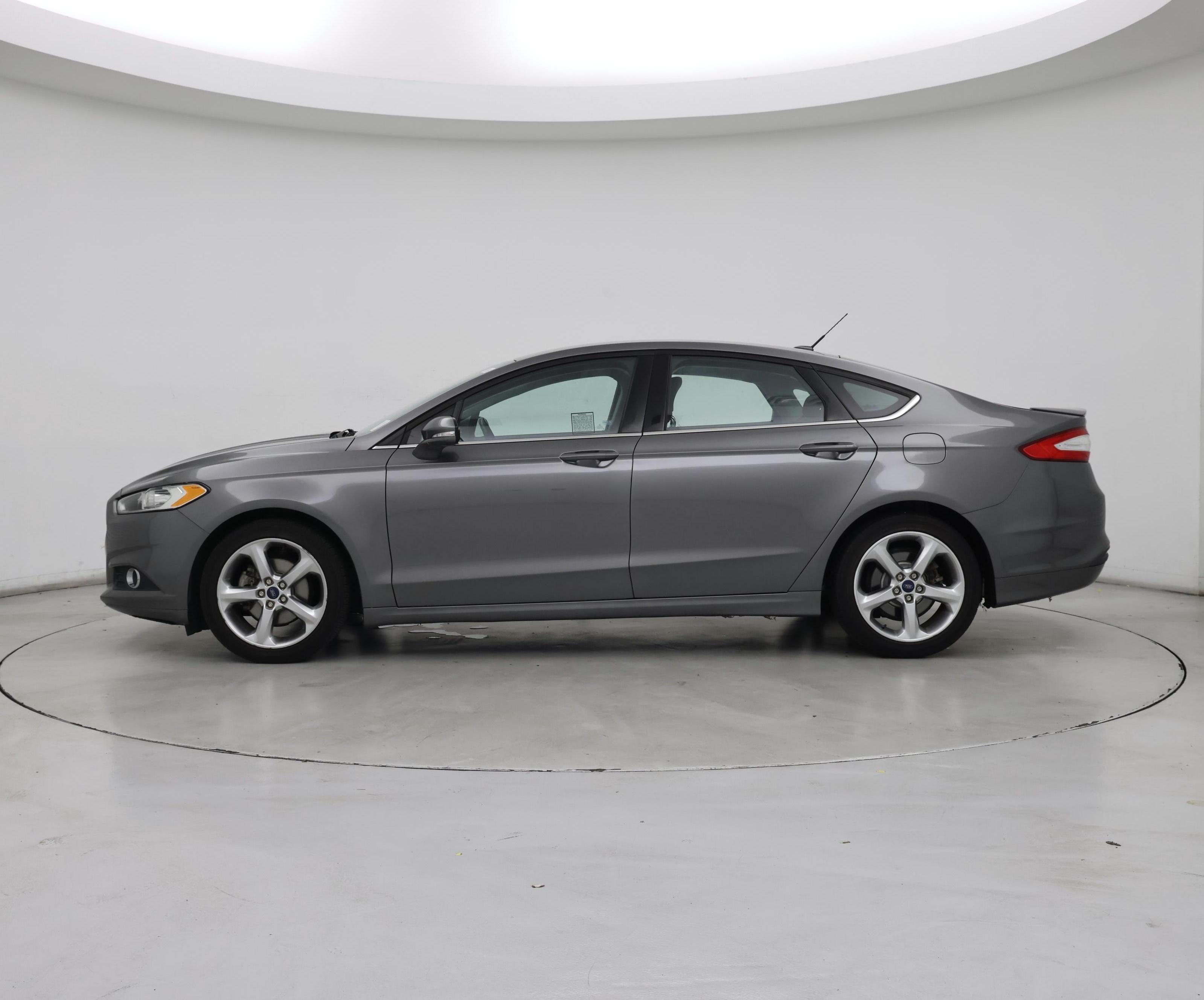 Thumbnail: 2014 Ford Fusion - 3