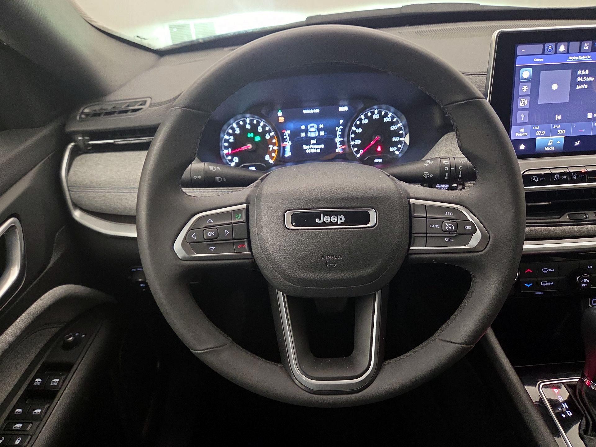 Thumbnail: 2023 Jeep Compass - 10