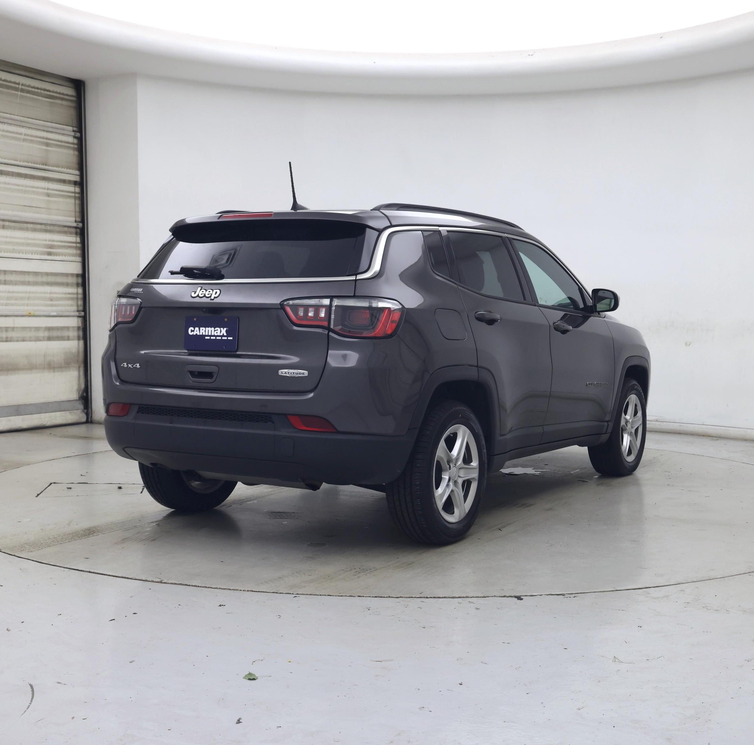 Thumbnail: 2023 Jeep Compass - 8