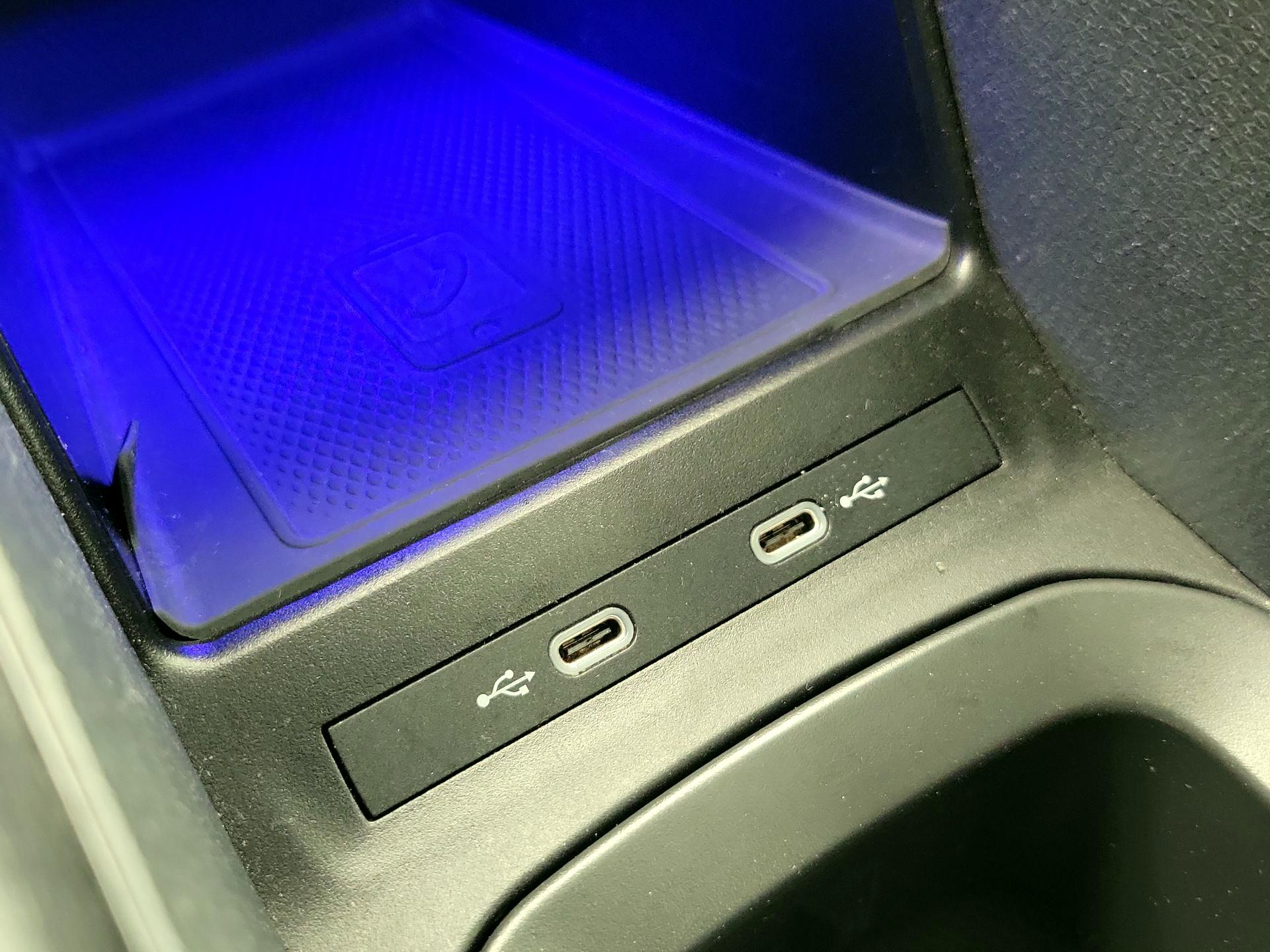 Thumbnail: 2022 Volkswagen ID.4 - 19