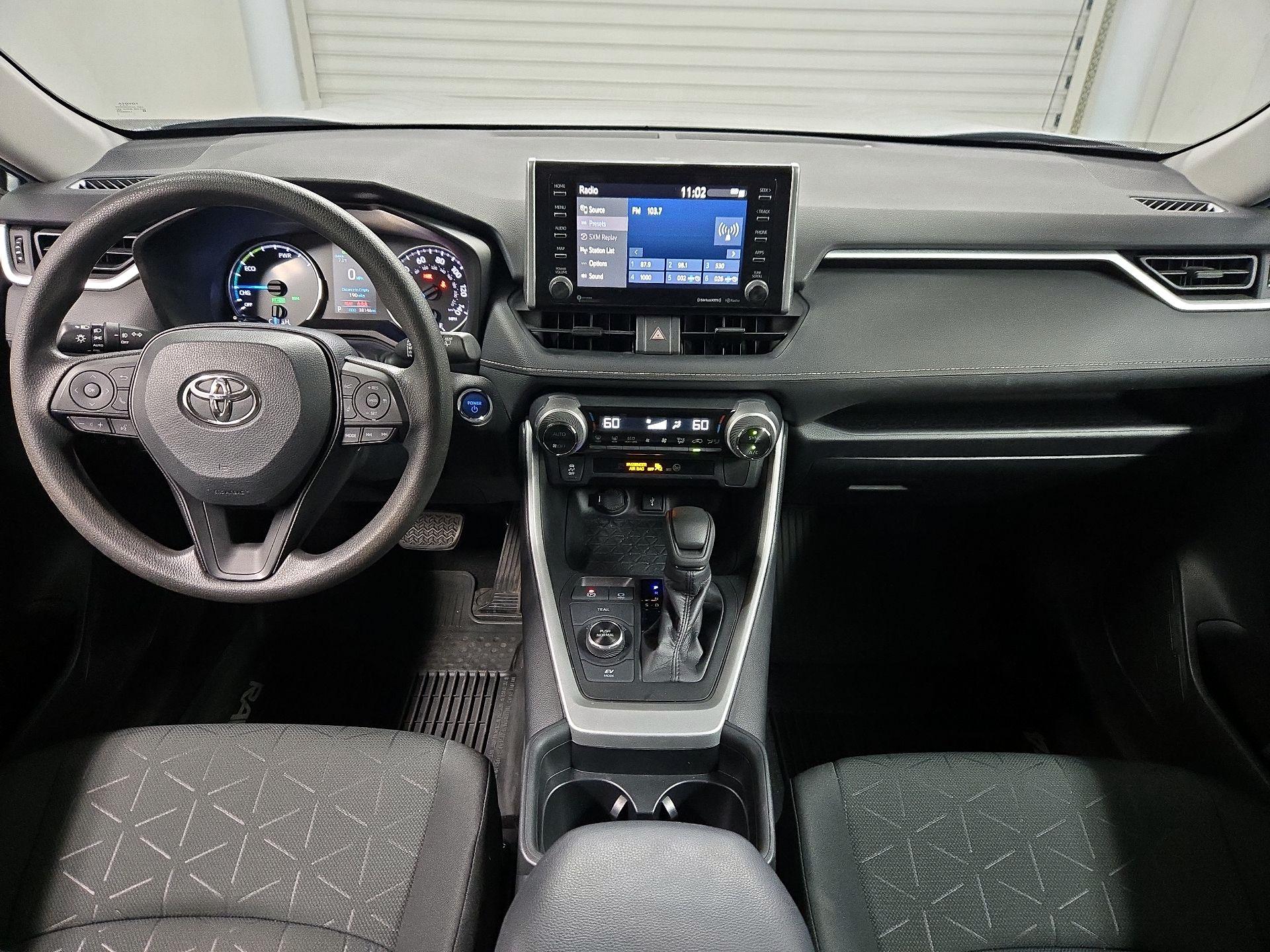 Thumbnail: 2020 Toyota RAV4 - 9