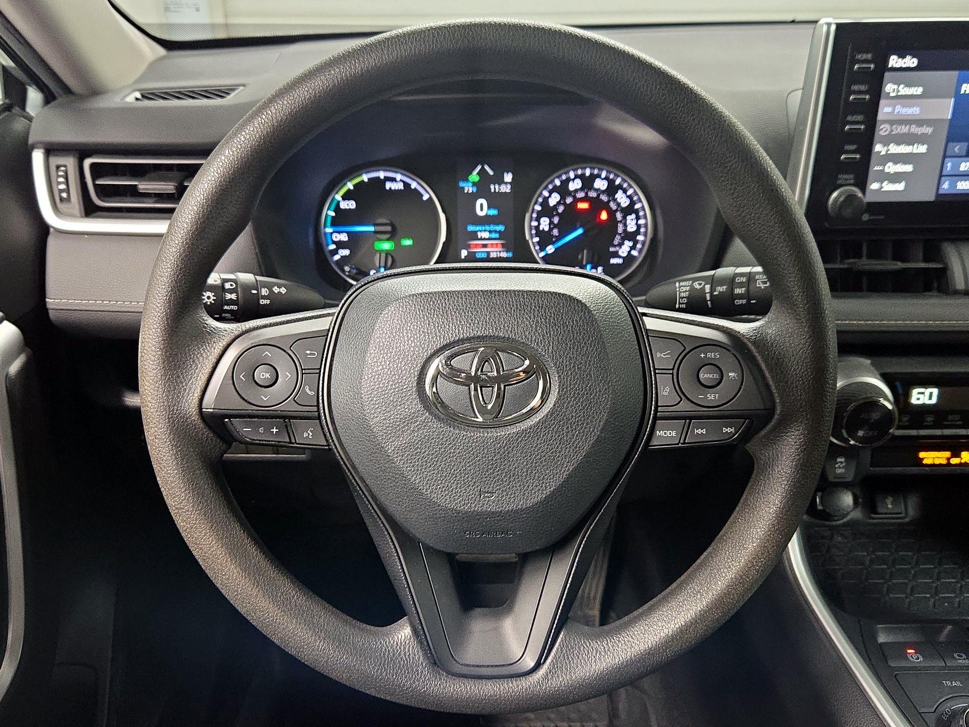 Thumbnail: 2020 Toyota RAV4 - 10