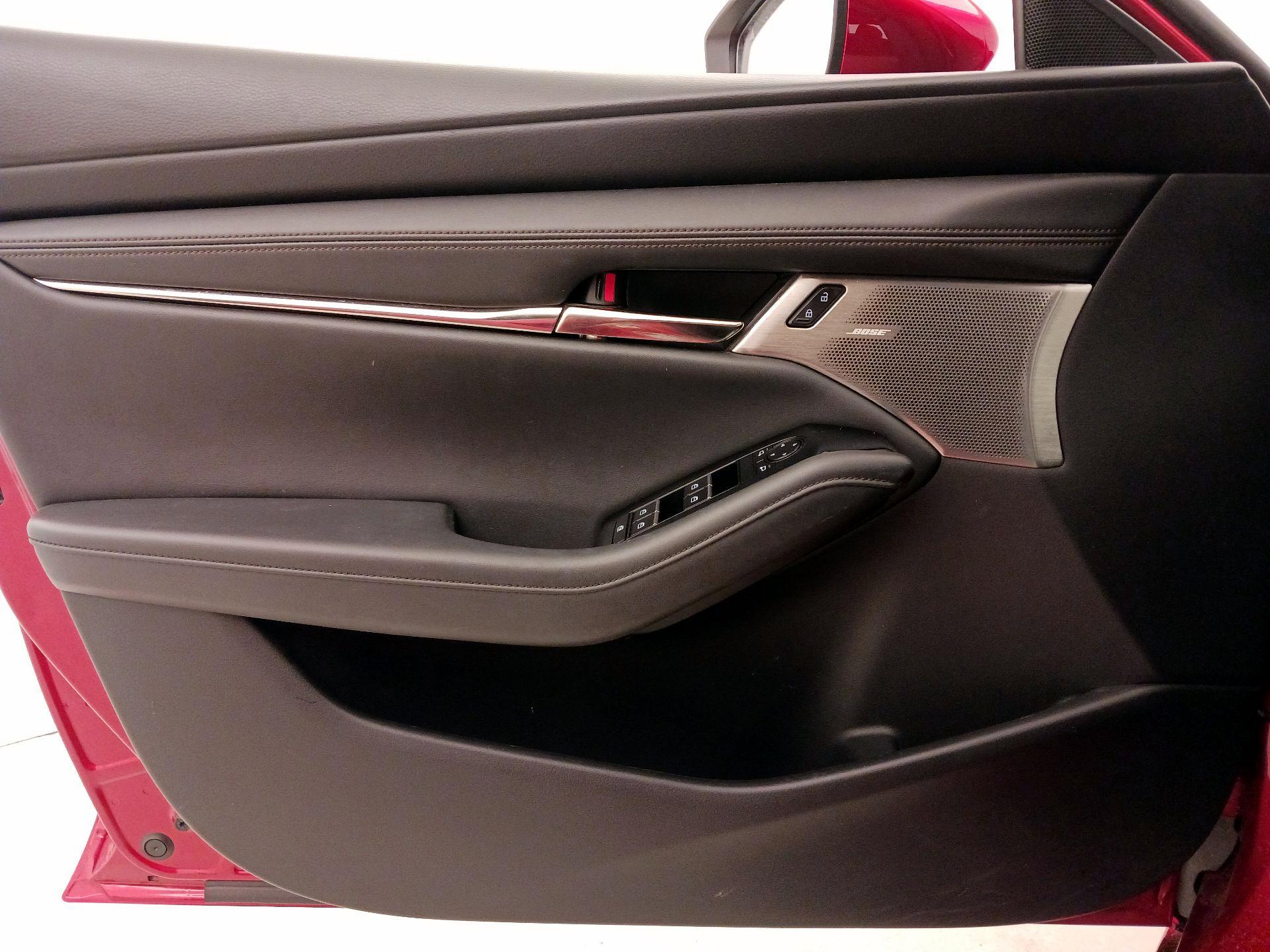 Thumbnail: 2021 Mazda Mazda3 - 12
