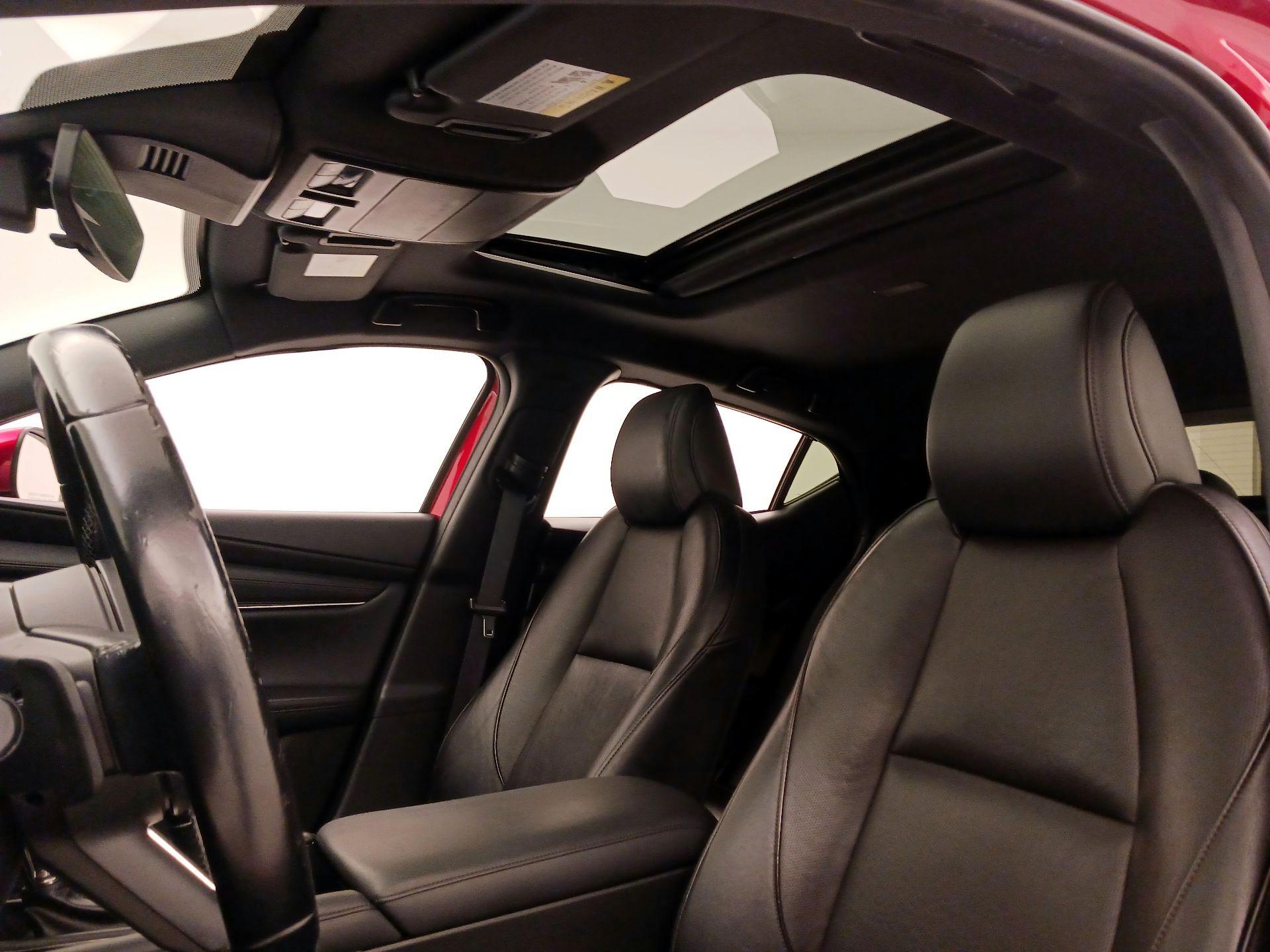 Thumbnail: 2021 Mazda Mazda3 - 19