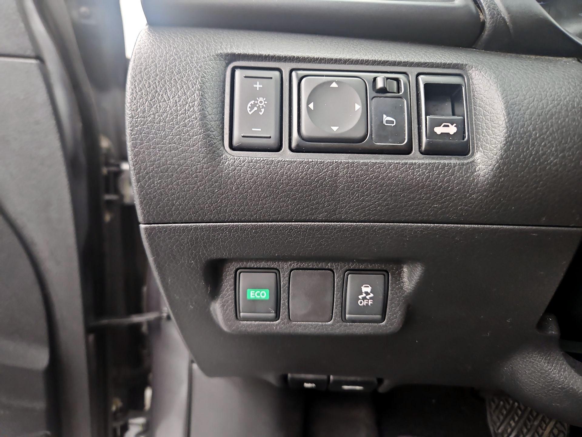 Thumbnail: 2019 Nissan Sentra - 13