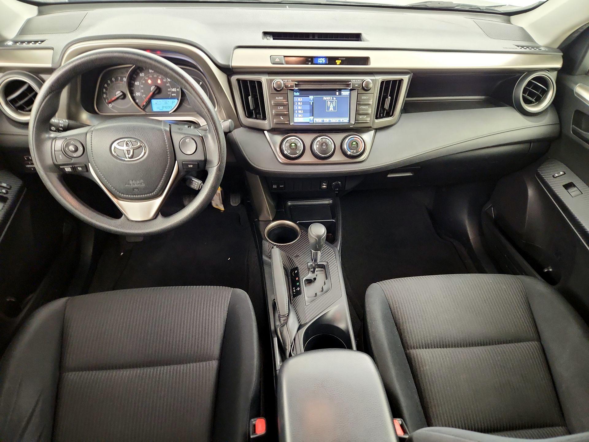Thumbnail: 2014 Toyota RAV4 - 9