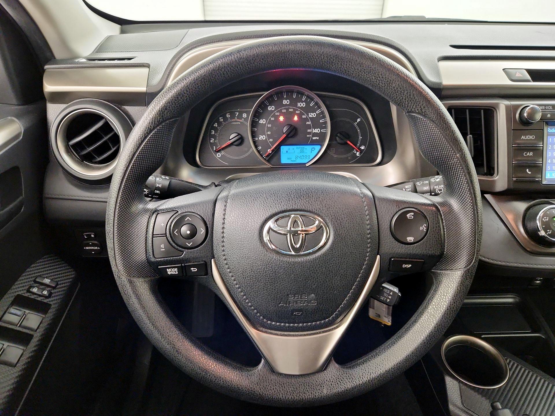 Thumbnail: 2014 Toyota RAV4 - 10