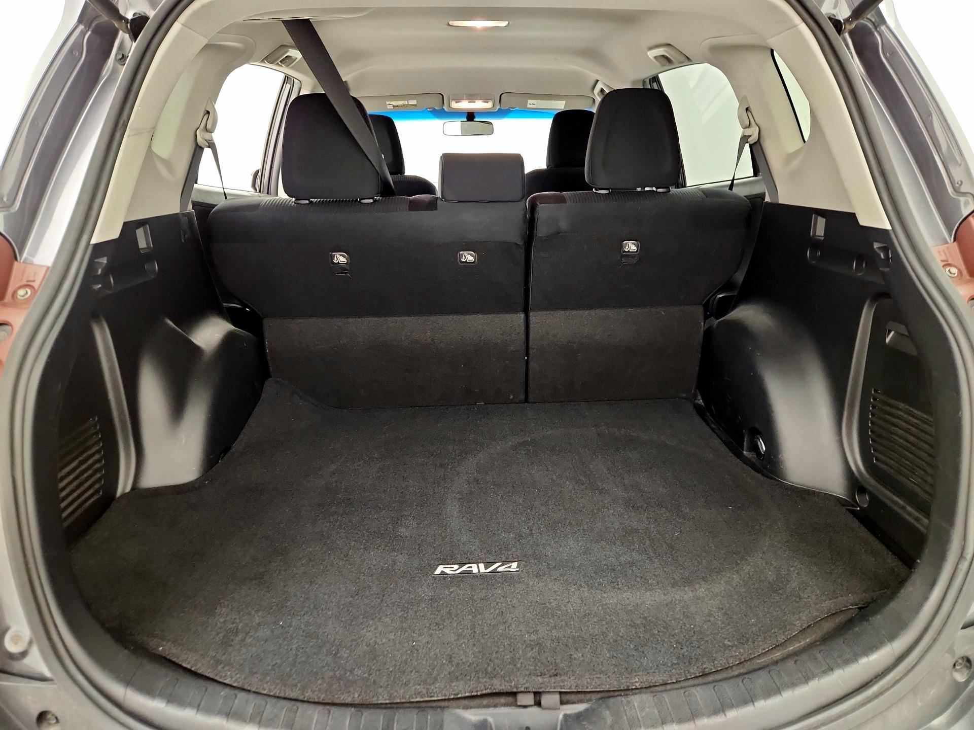 Thumbnail: 2014 Toyota RAV4 - 20