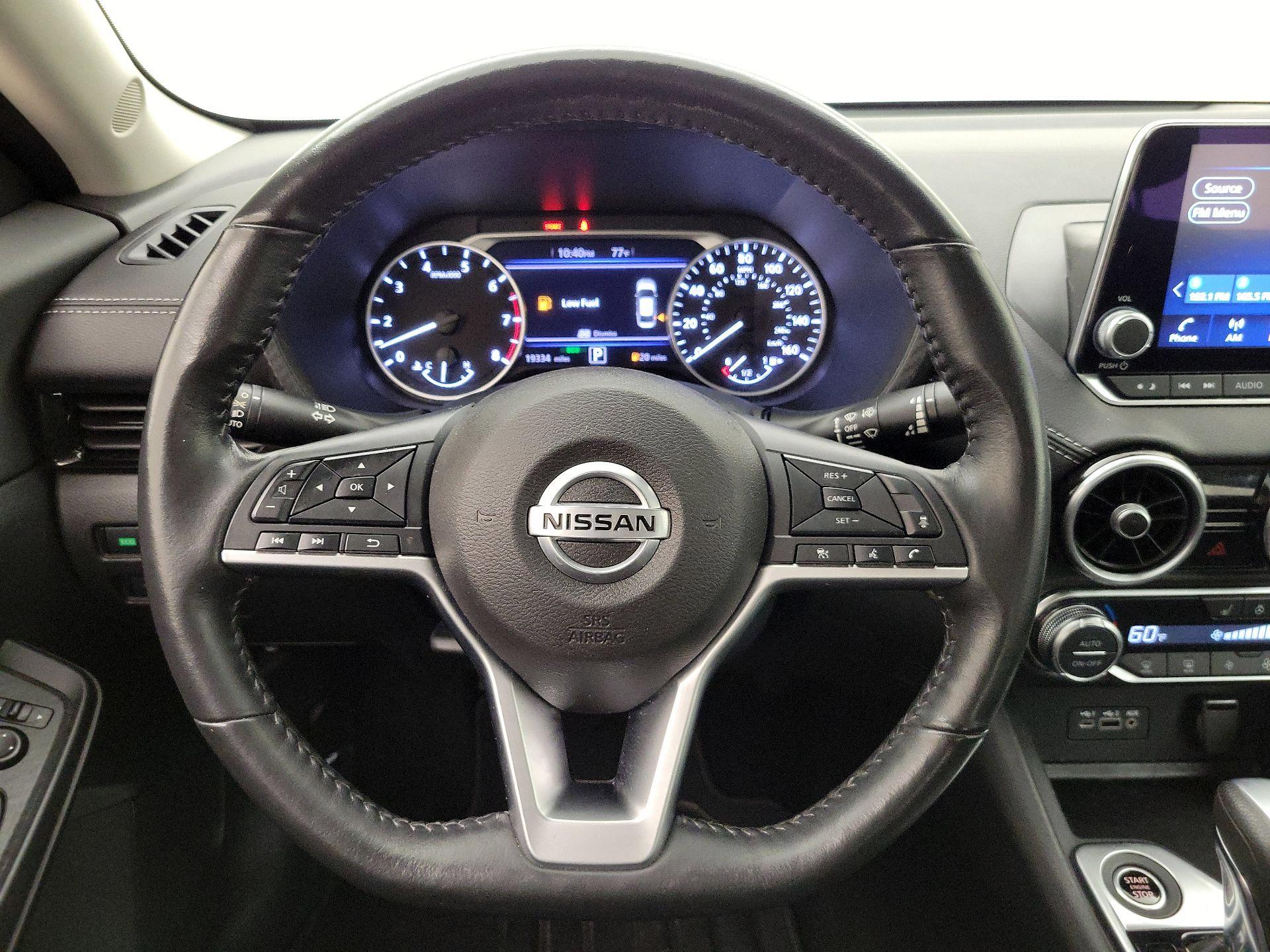 Thumbnail: 2022 Nissan Sentra - 10