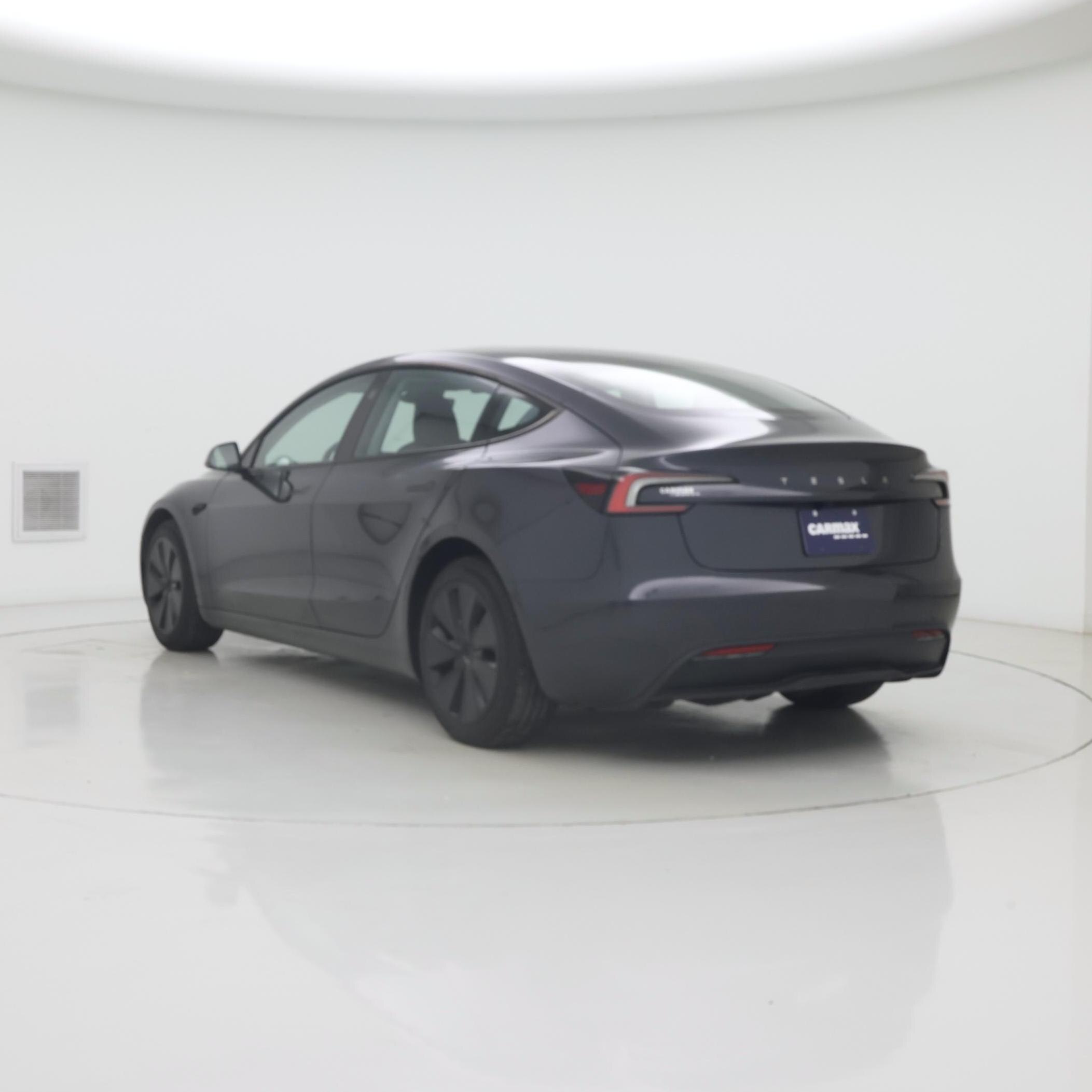 Thumbnail: 2025 Tesla Model 3 - 2