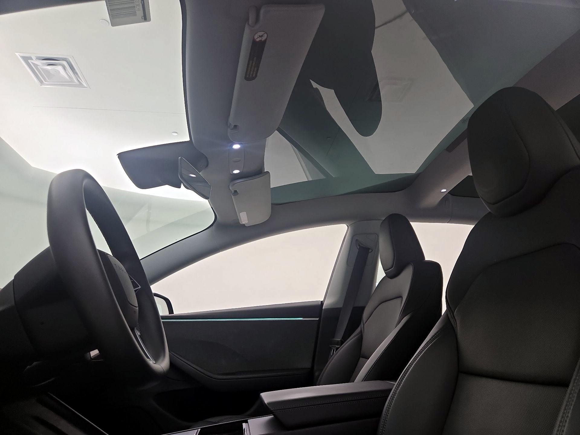 Thumbnail: 2025 Tesla Model 3 - 19