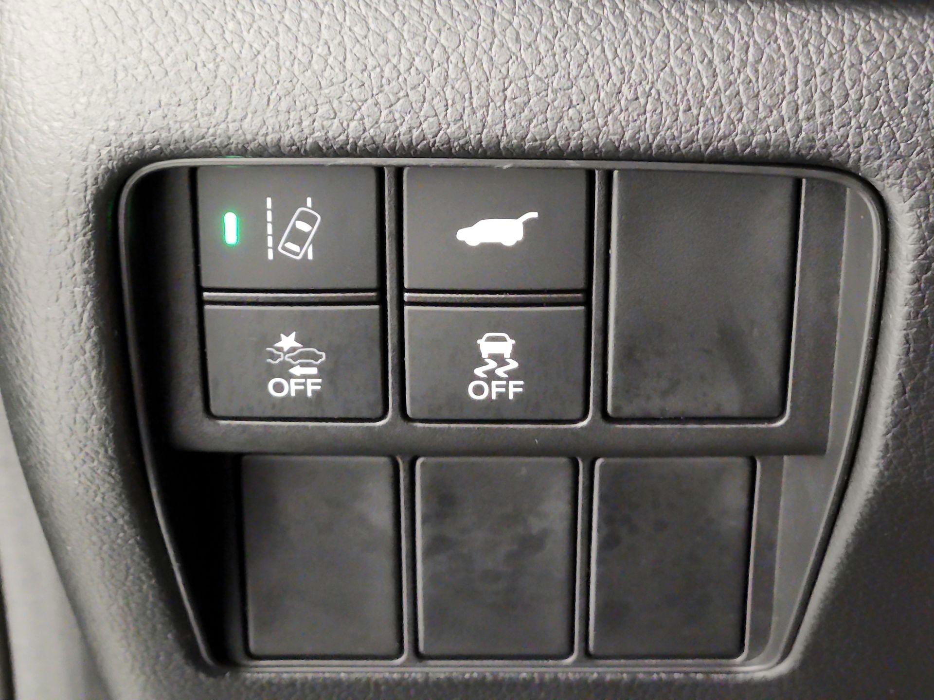 Thumbnail: 2018 Honda CR-V - 13