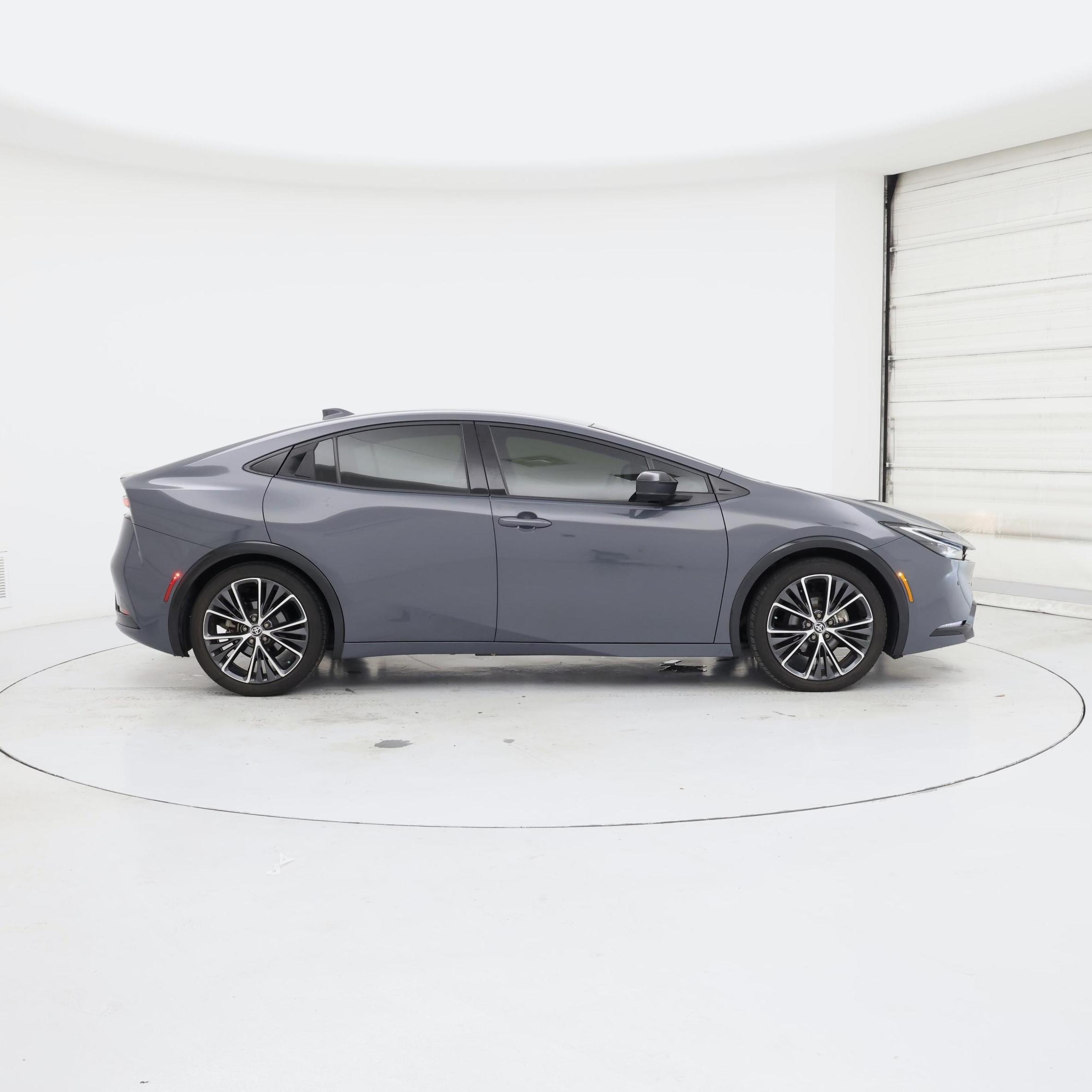Thumbnail: 2023 Toyota Prius - 7