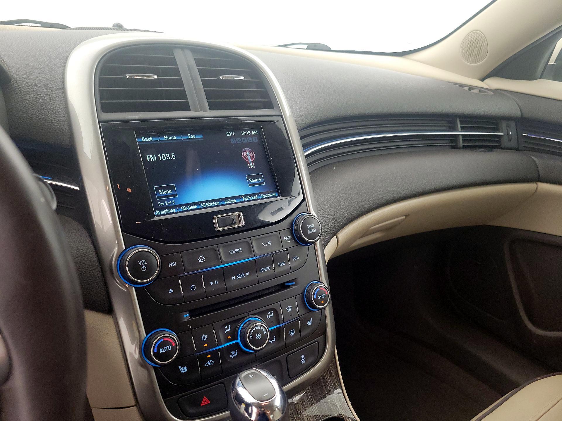 Thumbnail: 2014 Chevrolet Malibu - 15