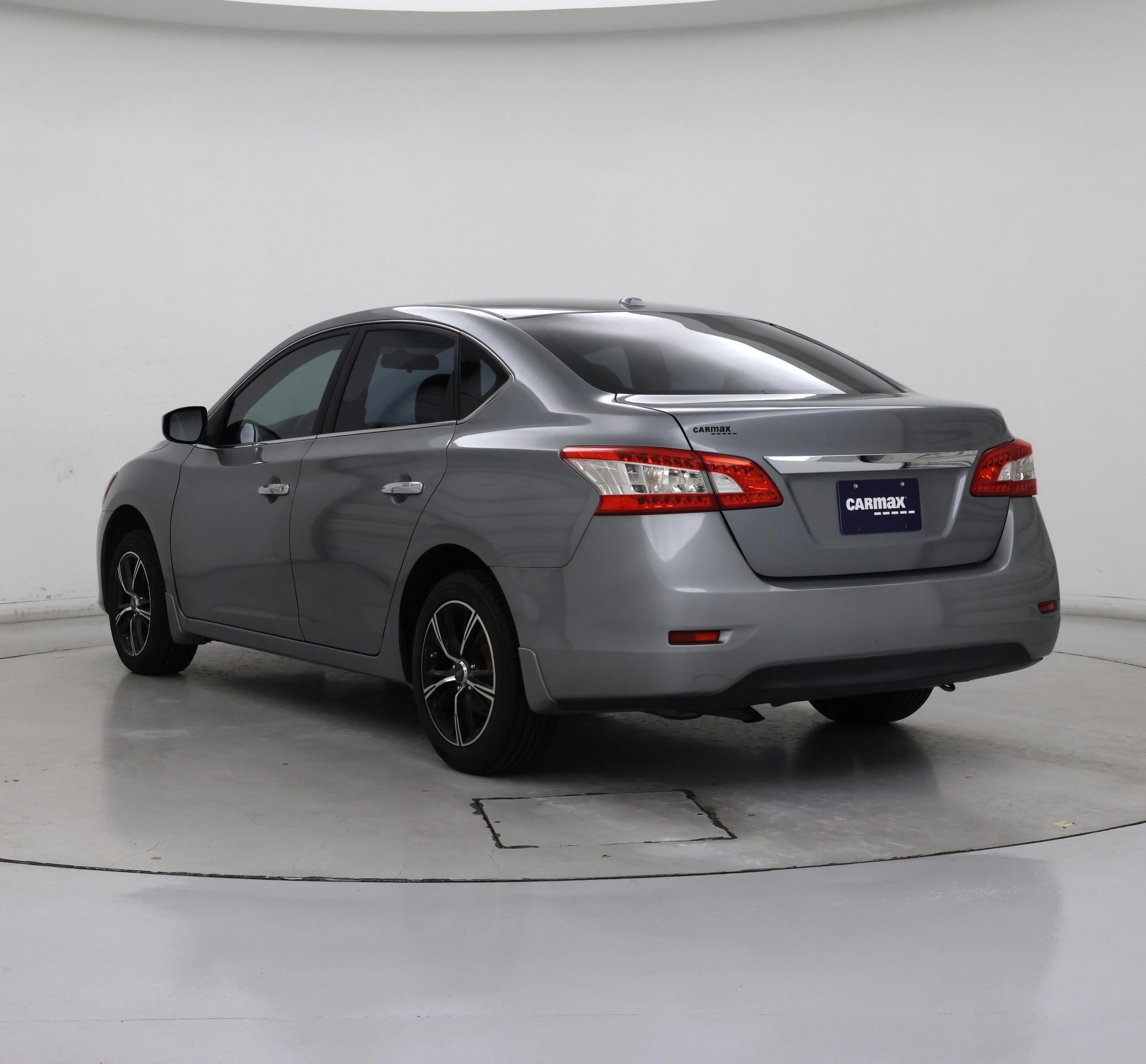 Thumbnail: 2014 Nissan Sentra - 2