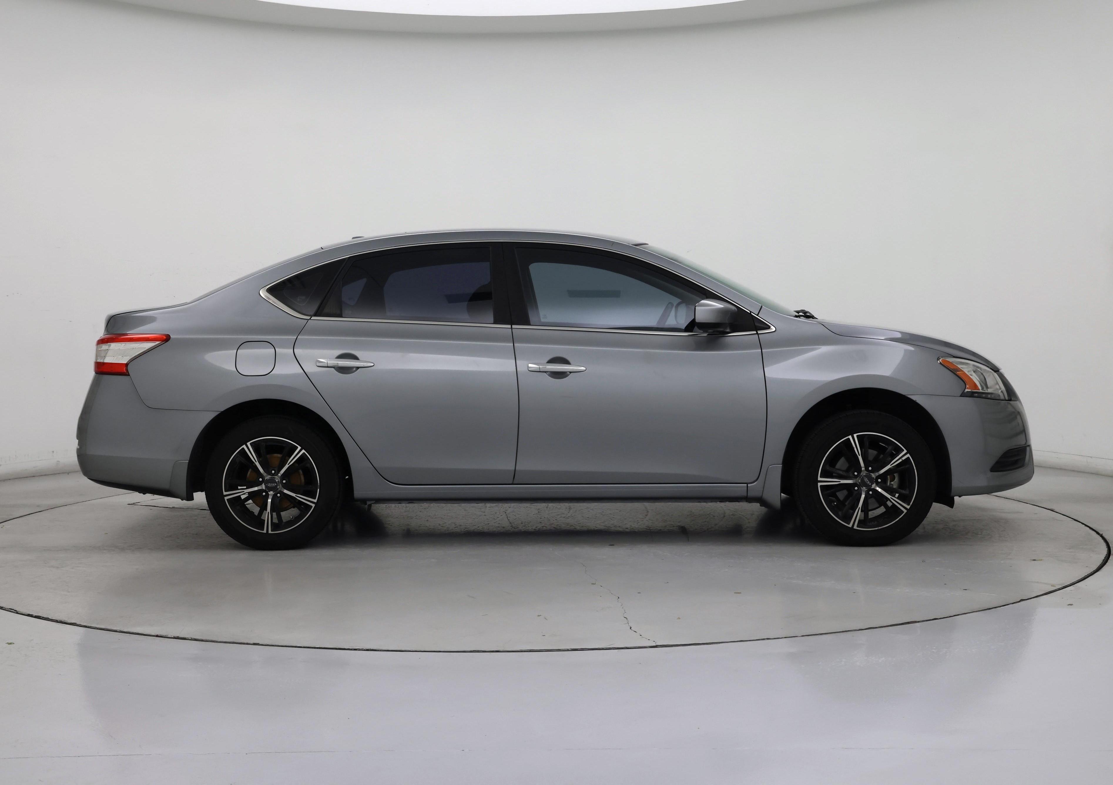 Thumbnail: 2014 Nissan Sentra - 7