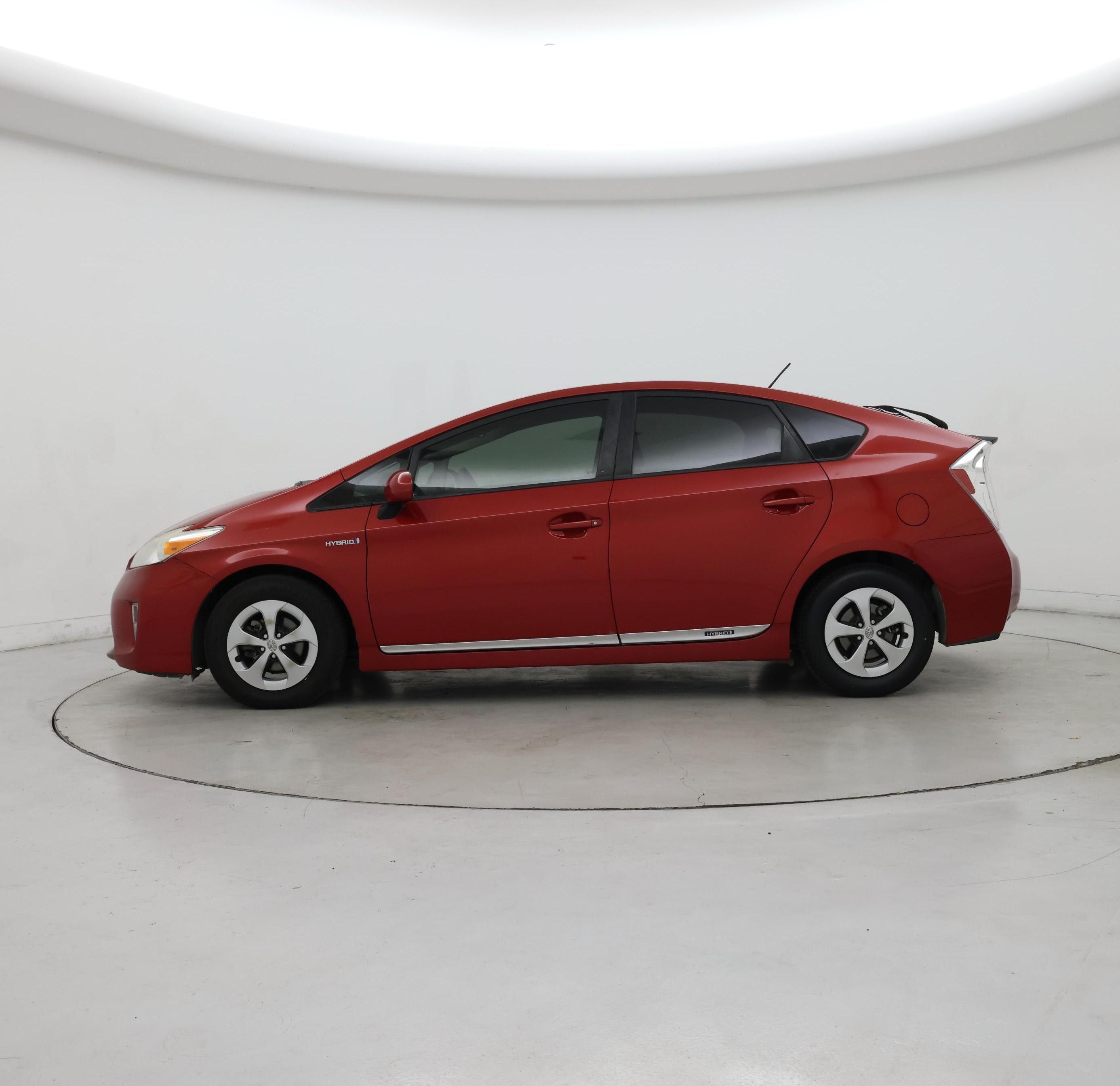 Thumbnail: 2015 Toyota Prius - 3