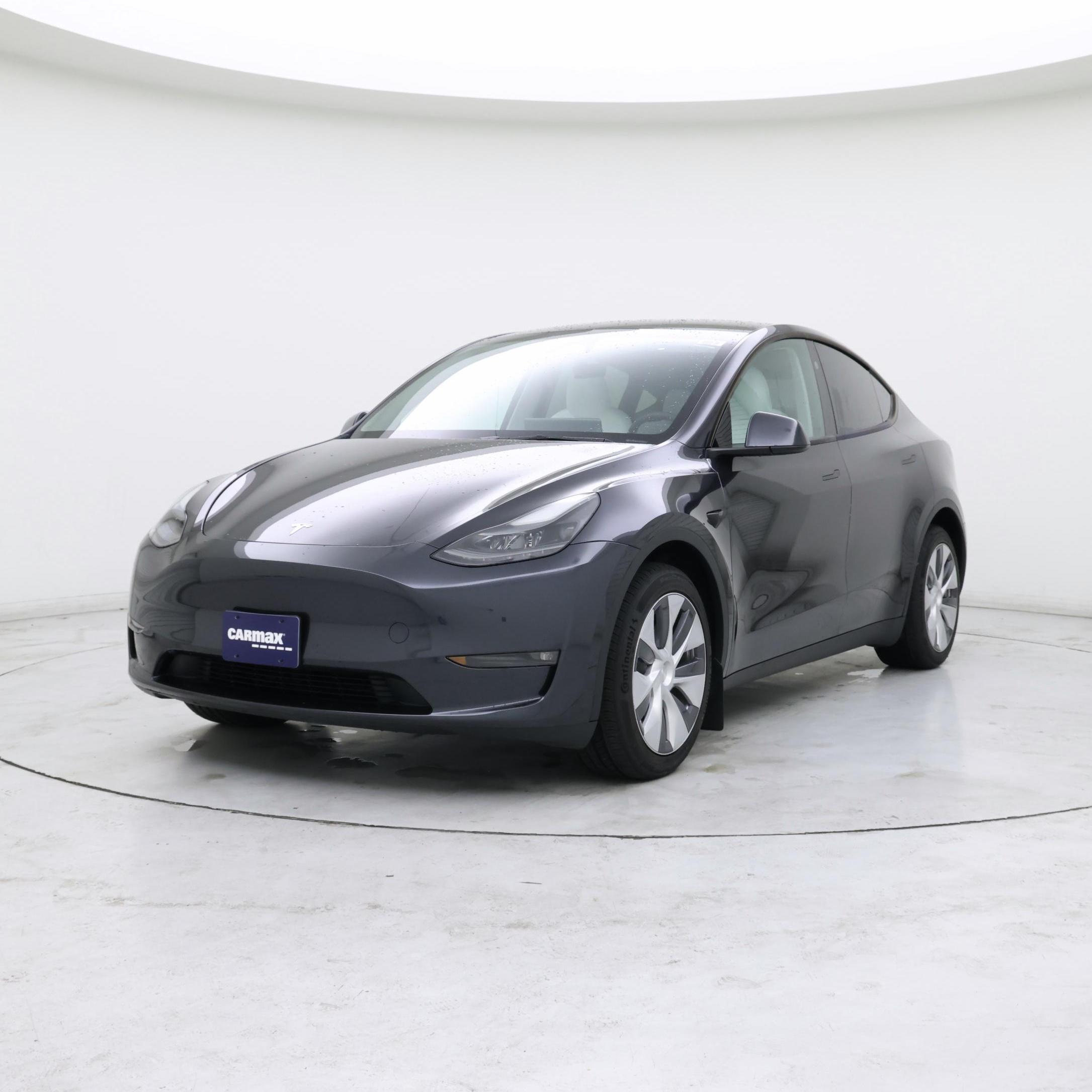 Thumbnail: 2024 Tesla Model Y - 4